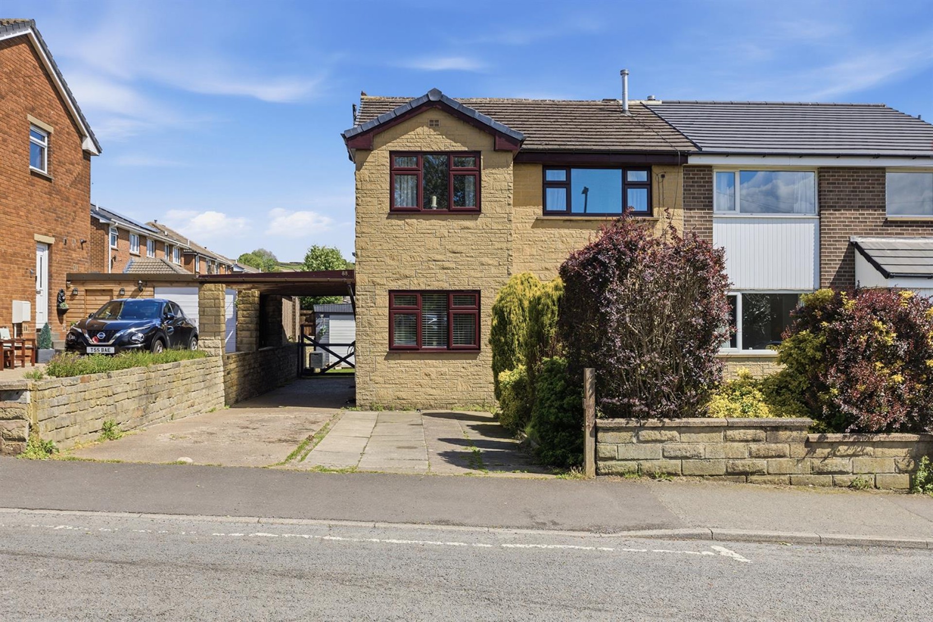 Images for New Road, Huddersfield