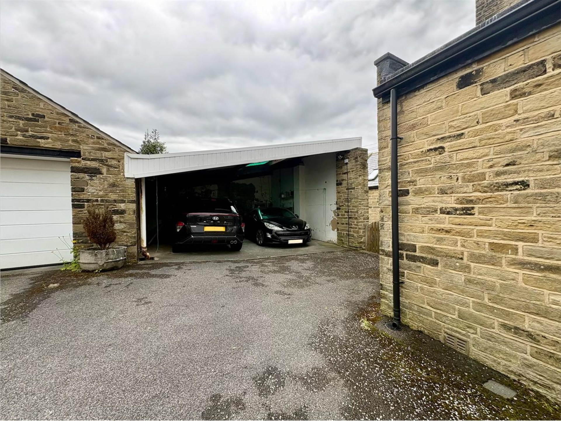 Images for Highfield, Bramley Lane, Halifax