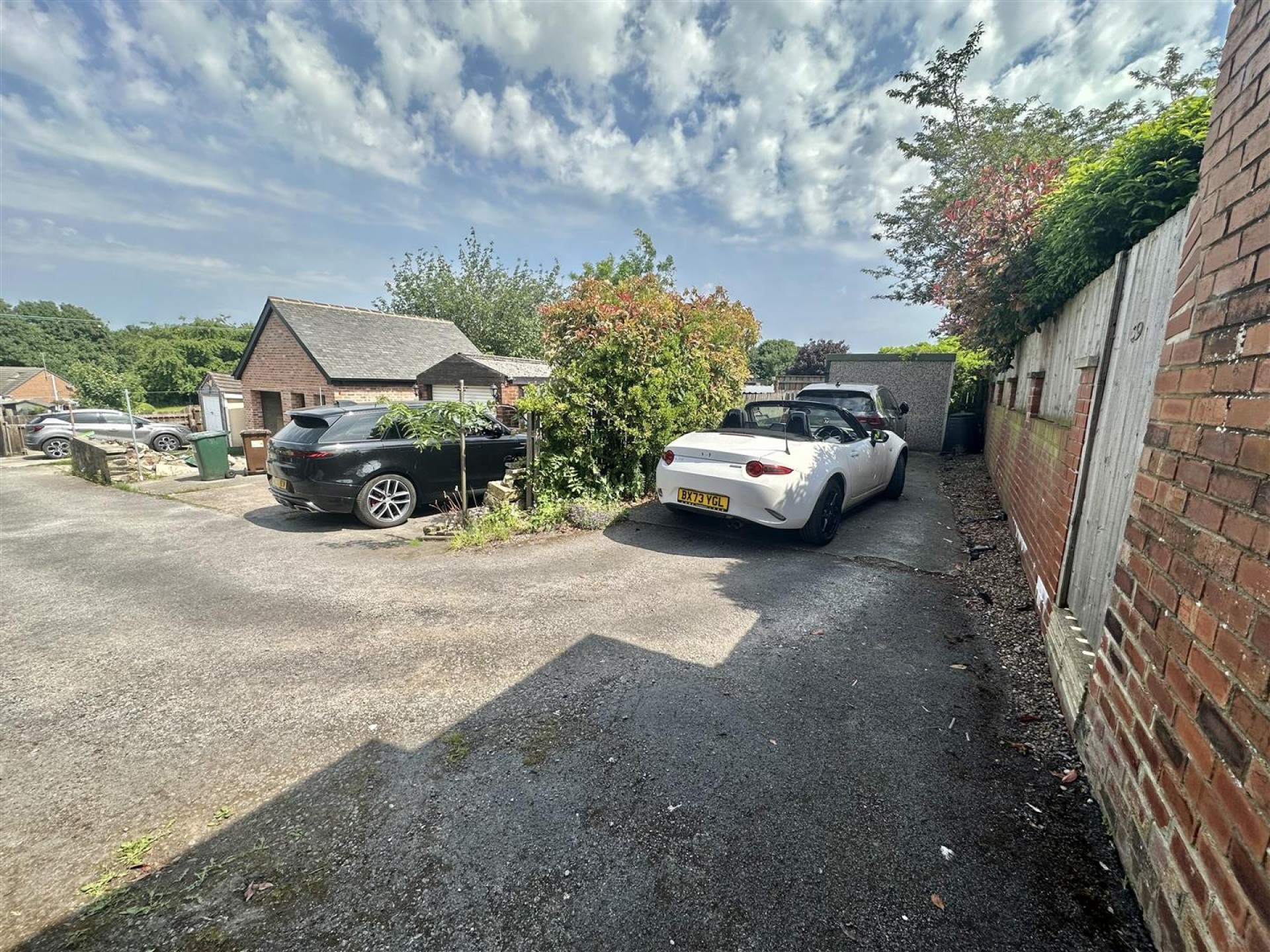 Images for Headlands Road, Liversedge