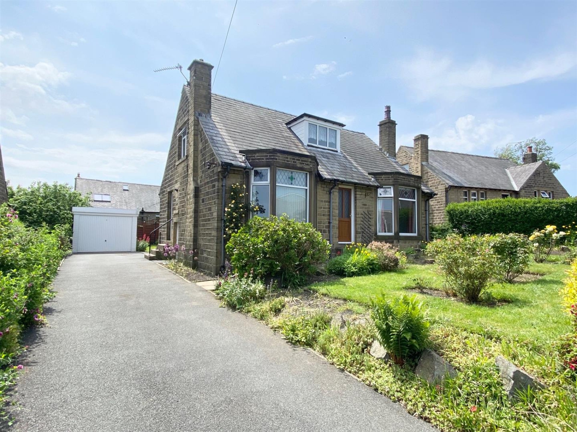 Images for Stonefield Avenue, Huddersfield