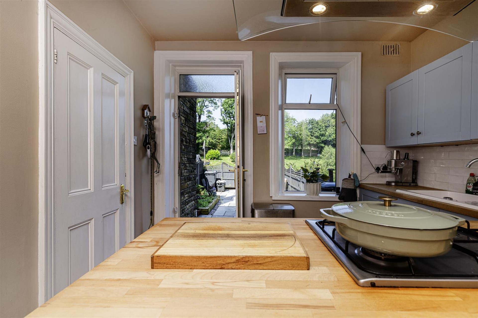 Images for Sunnydene, Rastrick Common, Brighouse