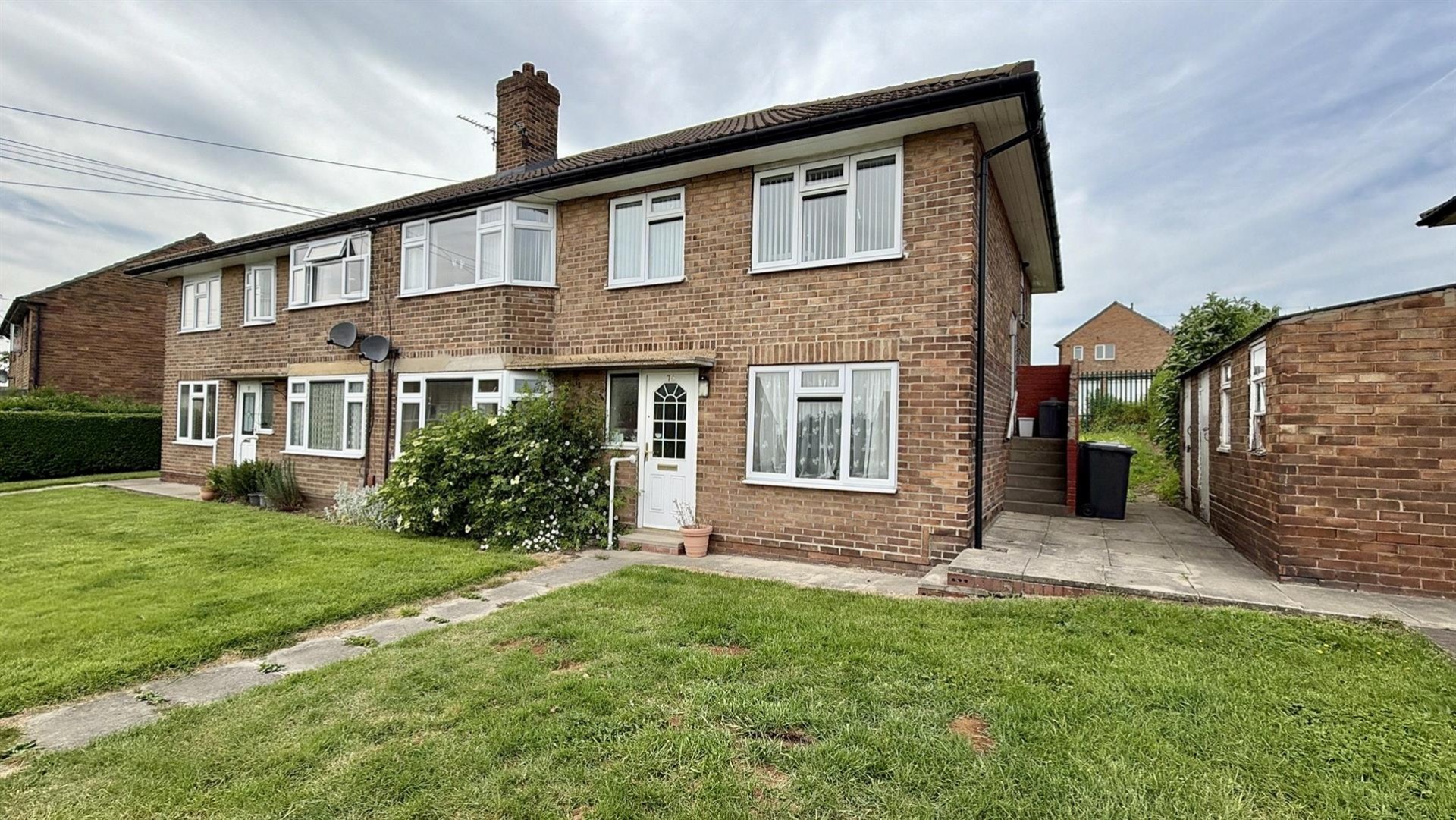 Images for Northway, London Park, Mirfield
