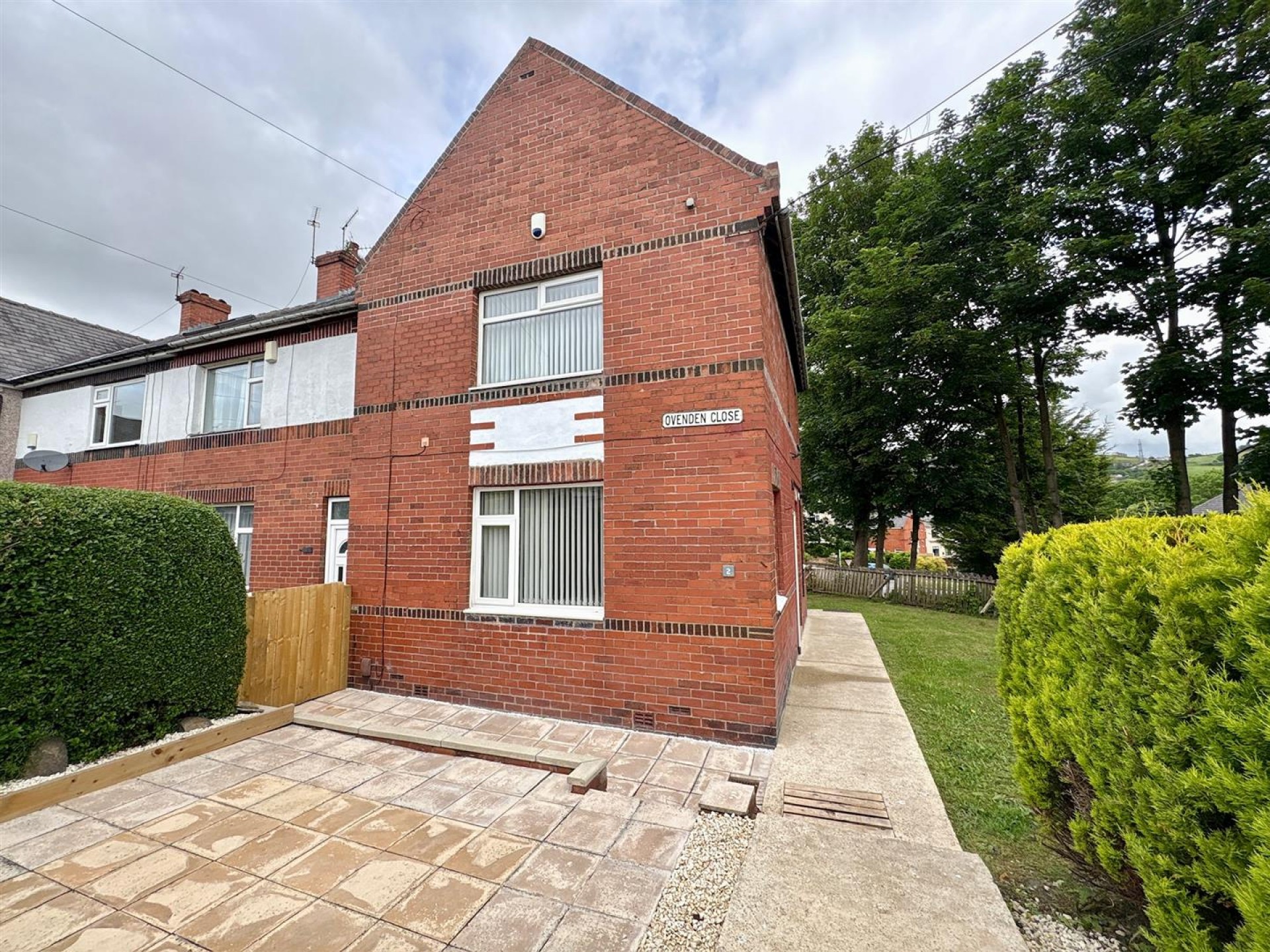 Images for Ovenden Close, Halifax