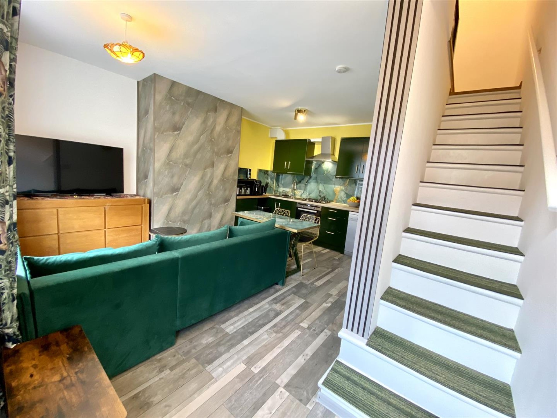 Images for Ravensknowle Road, Huddersfield