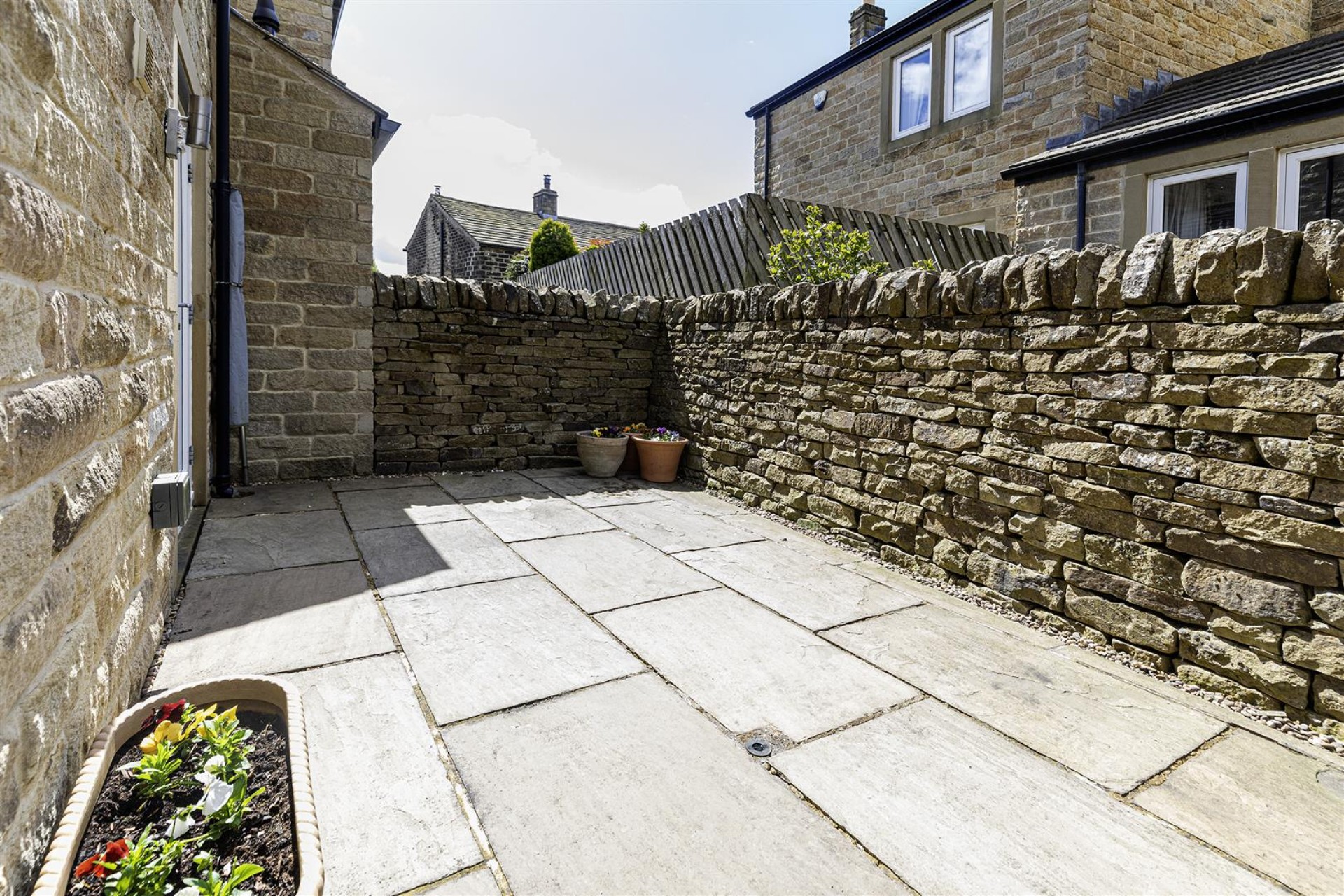 Images for Keepers Way, Huddersfield