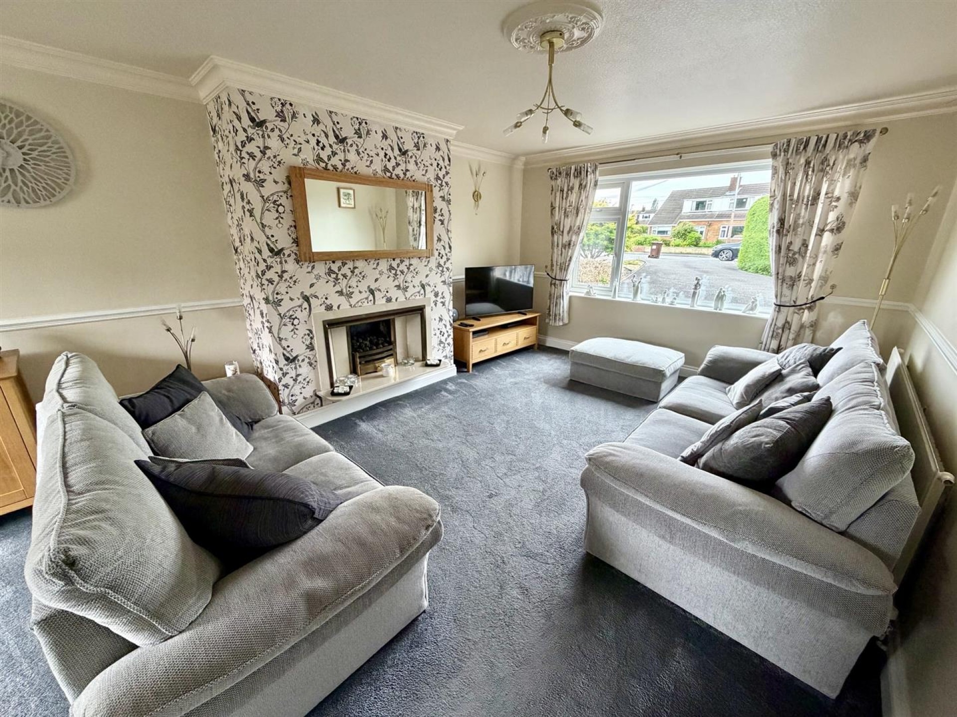 Images for Parkfield Crescent, Mirfield