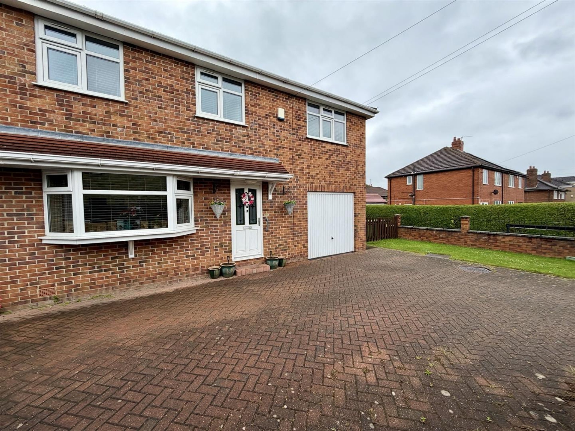 Images for Lee Green, Mirfield