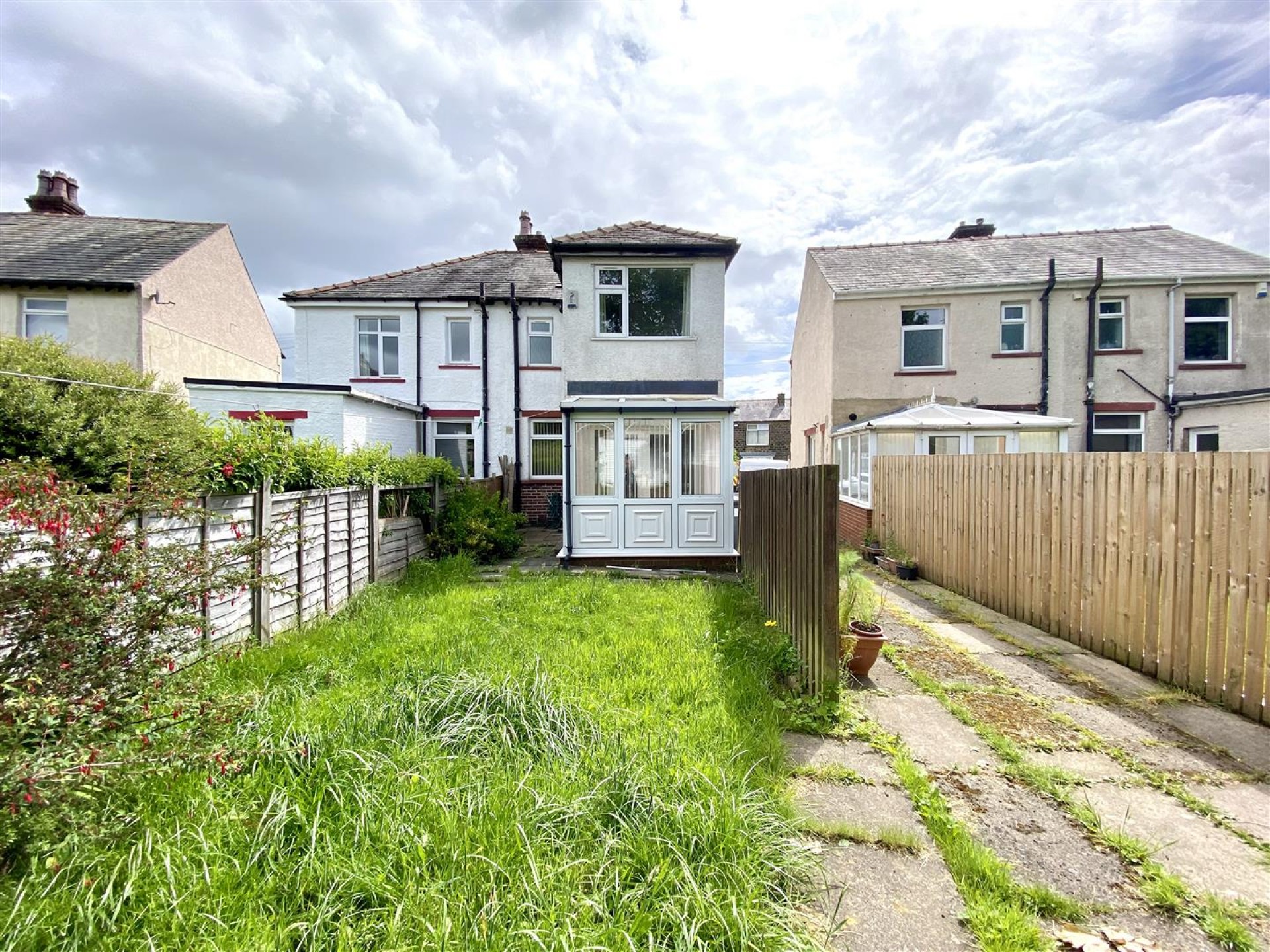 Images for Heatherfield Crescent, Huddersfield