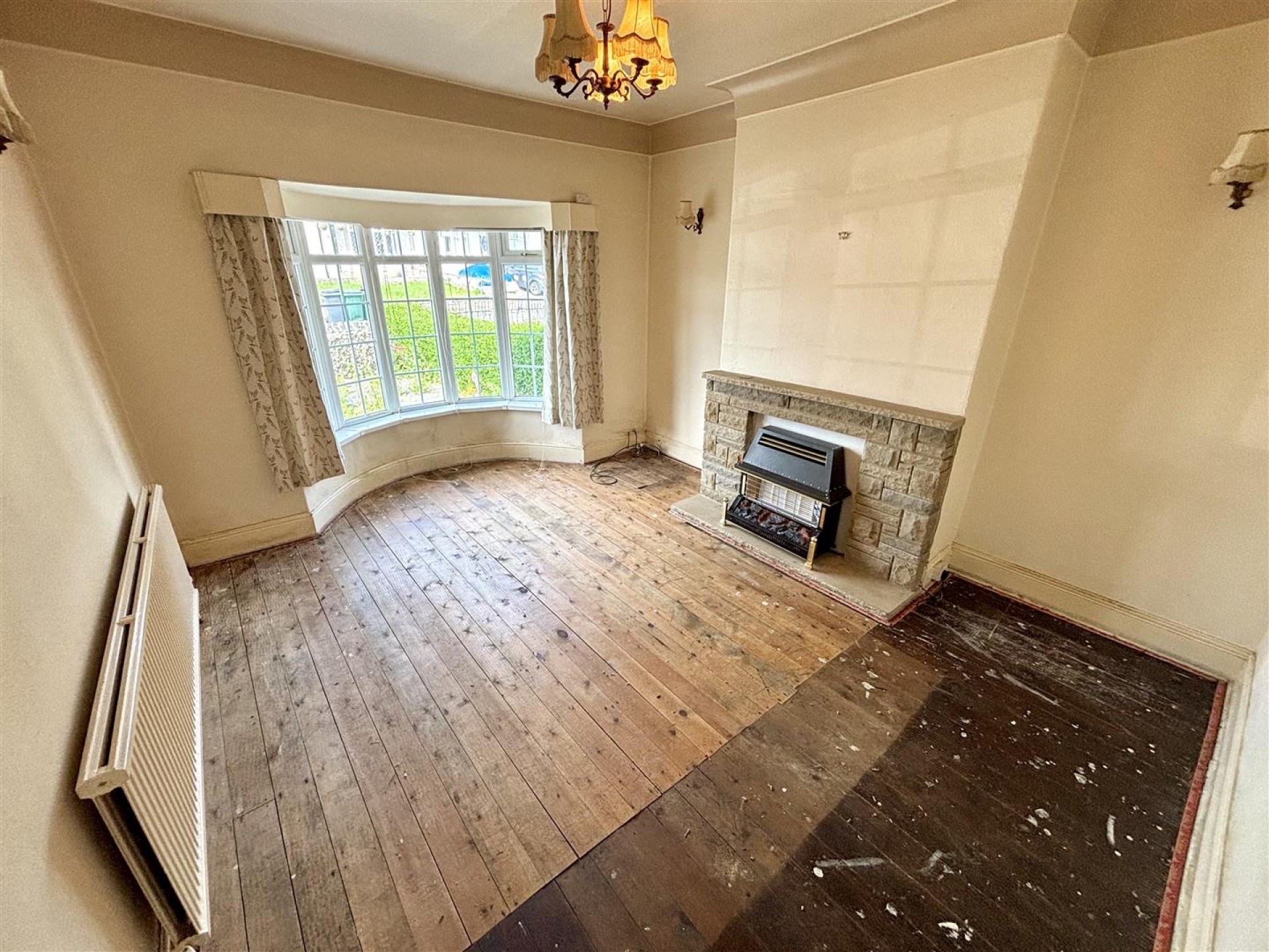Images for Hawes Crescent, Bradford