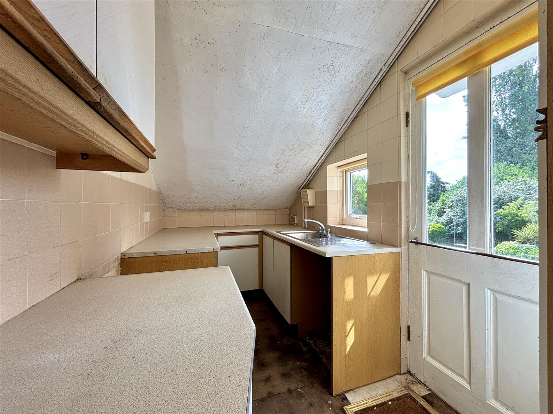 Images for Hawes Crescent, Bradford