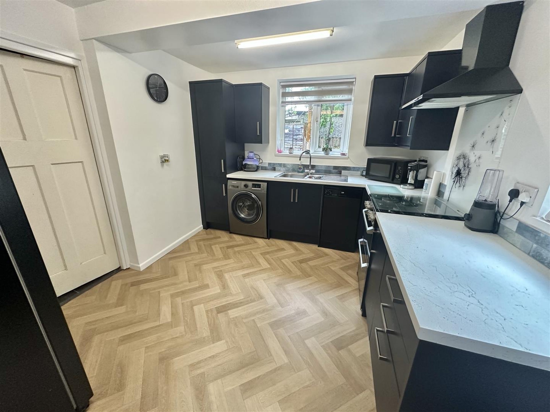 Images for Shirley Square, Gomersal, Cleckheaton