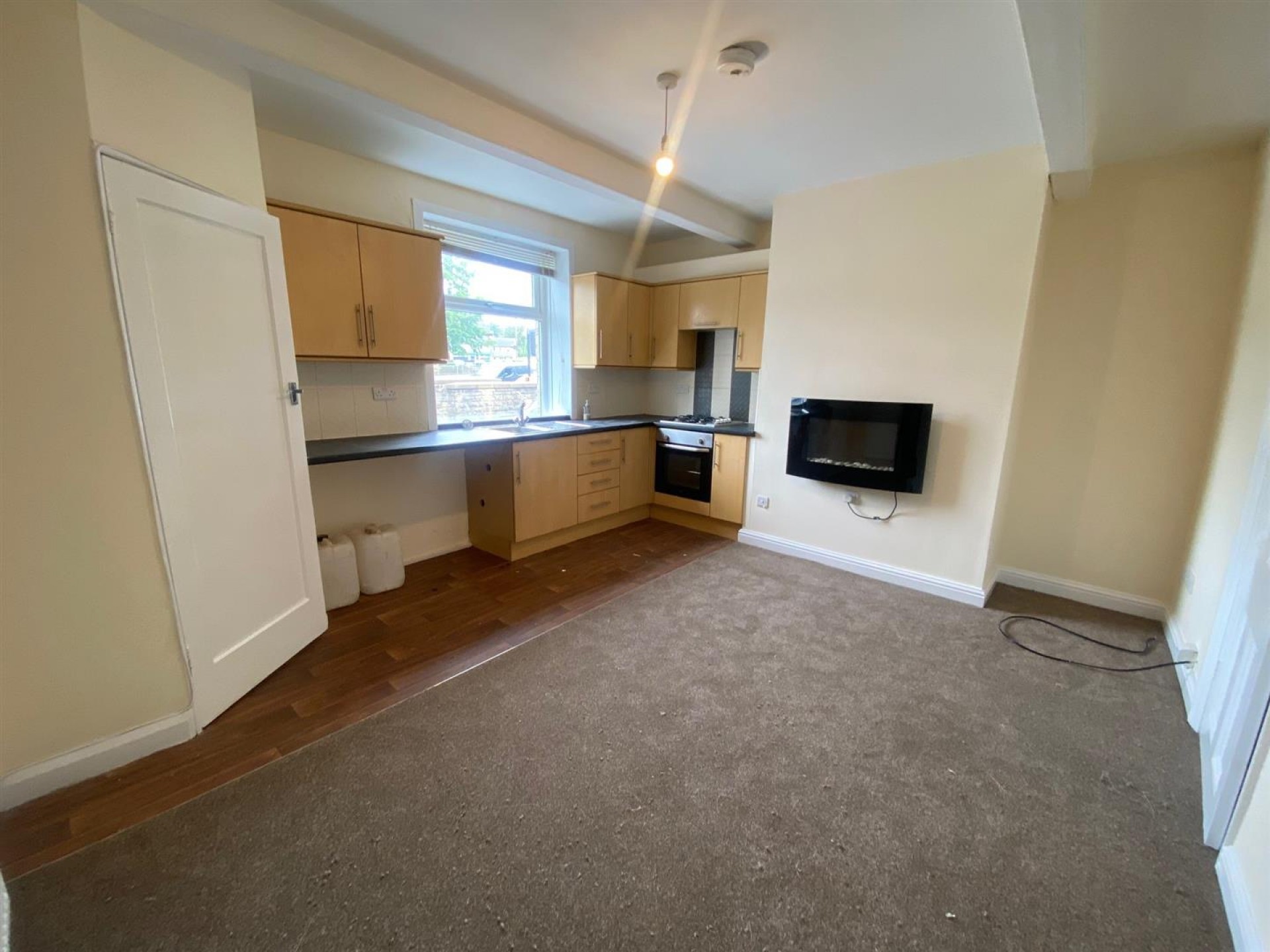Images for Victoria Place, Moldgreen, Huddersfield