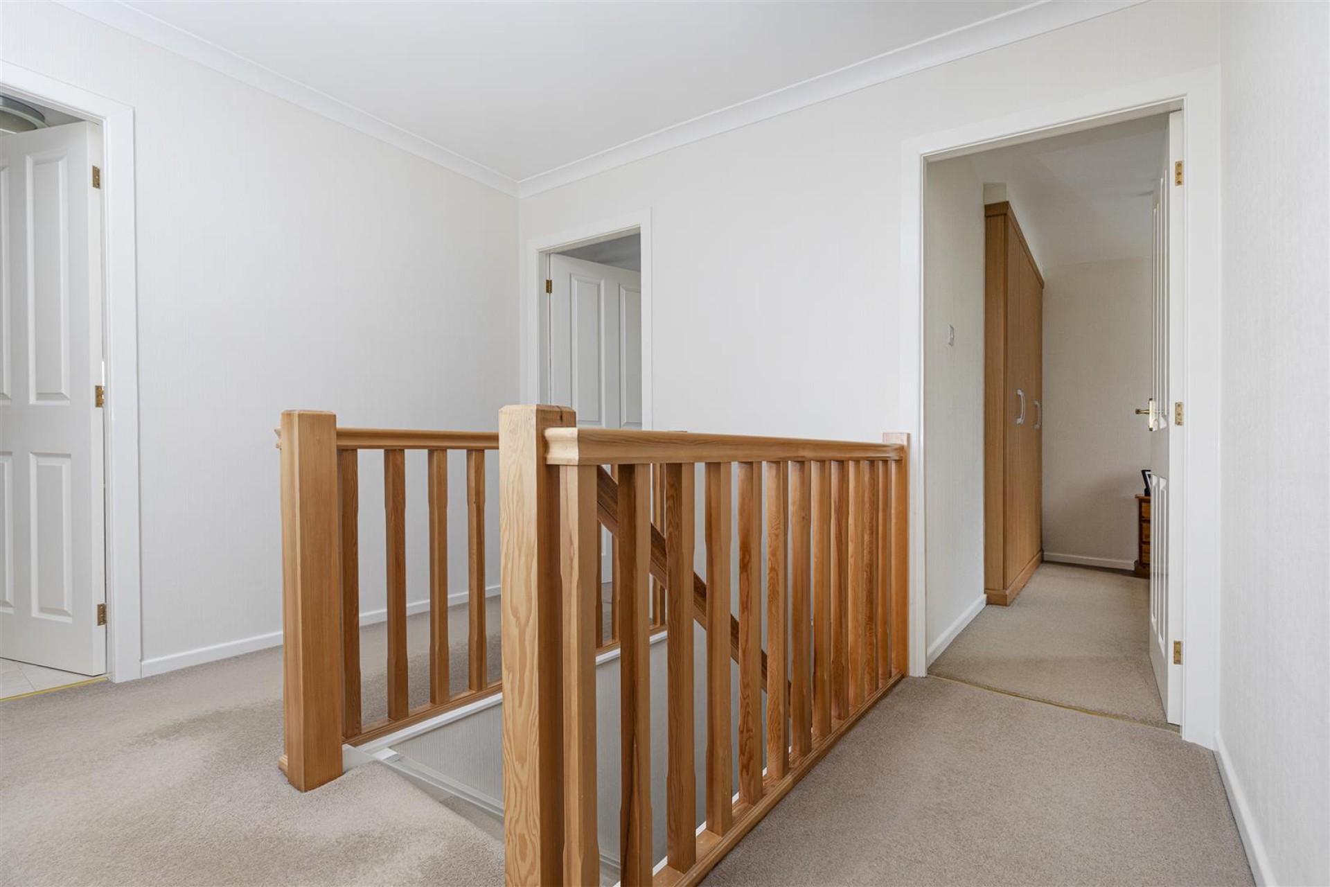 Images for Towngate, Kirkburton, Huddersfield