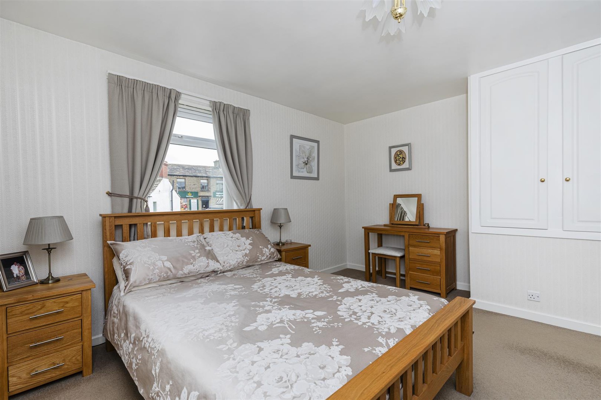 Images for Towngate, Kirkburton, Huddersfield