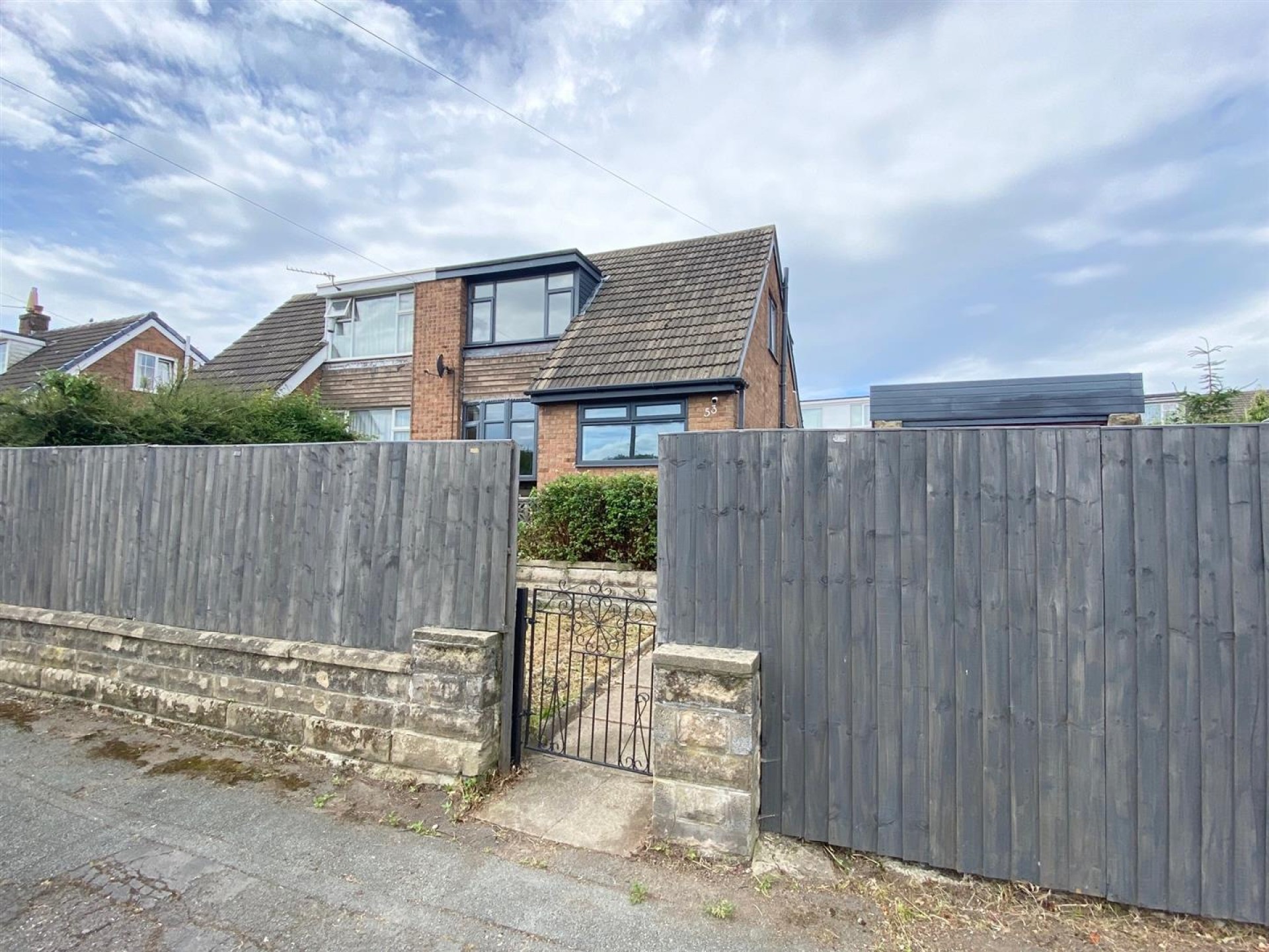 Images for Warrenside, Huddersfield