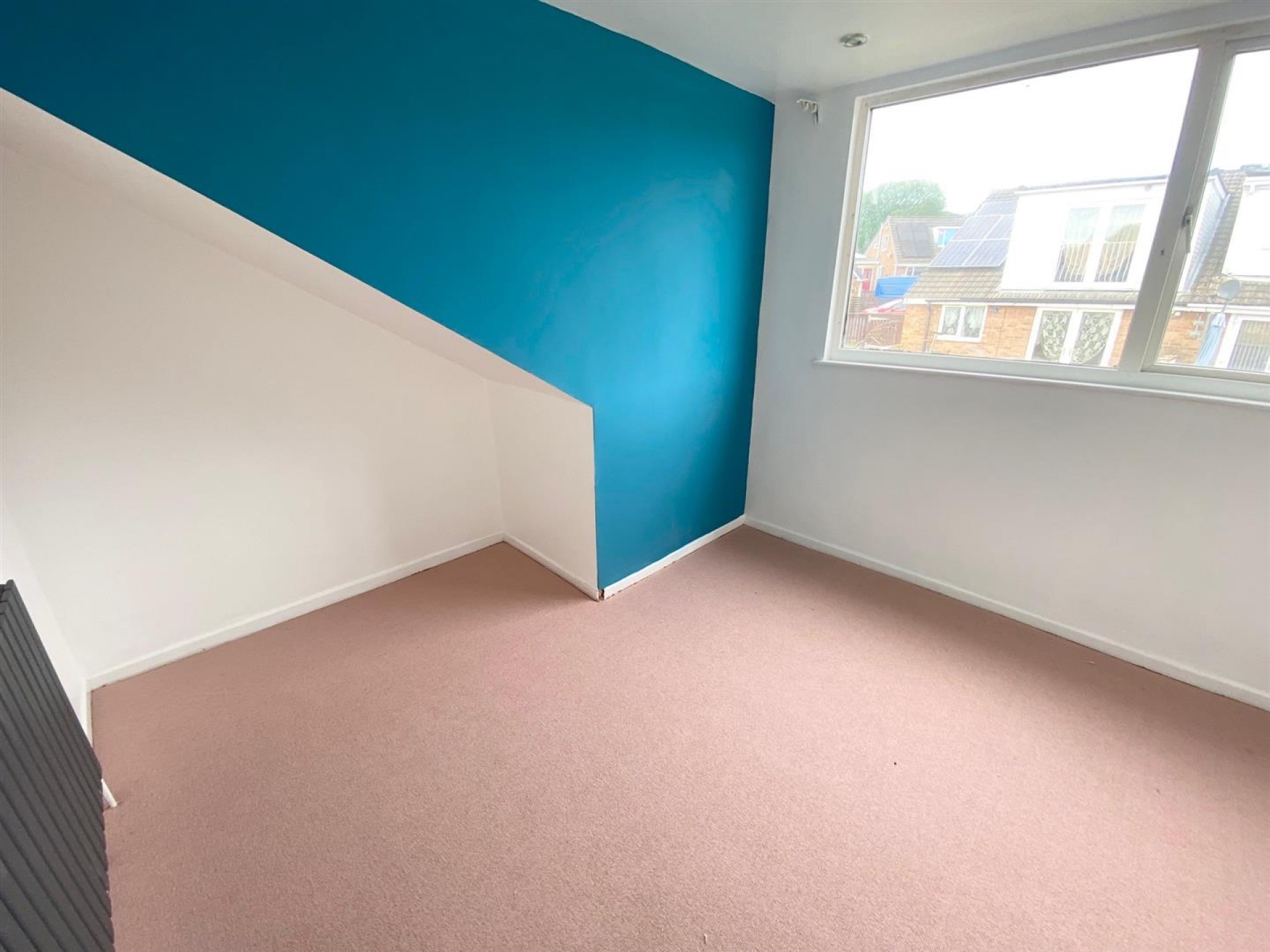 Images for Warrenside, Huddersfield