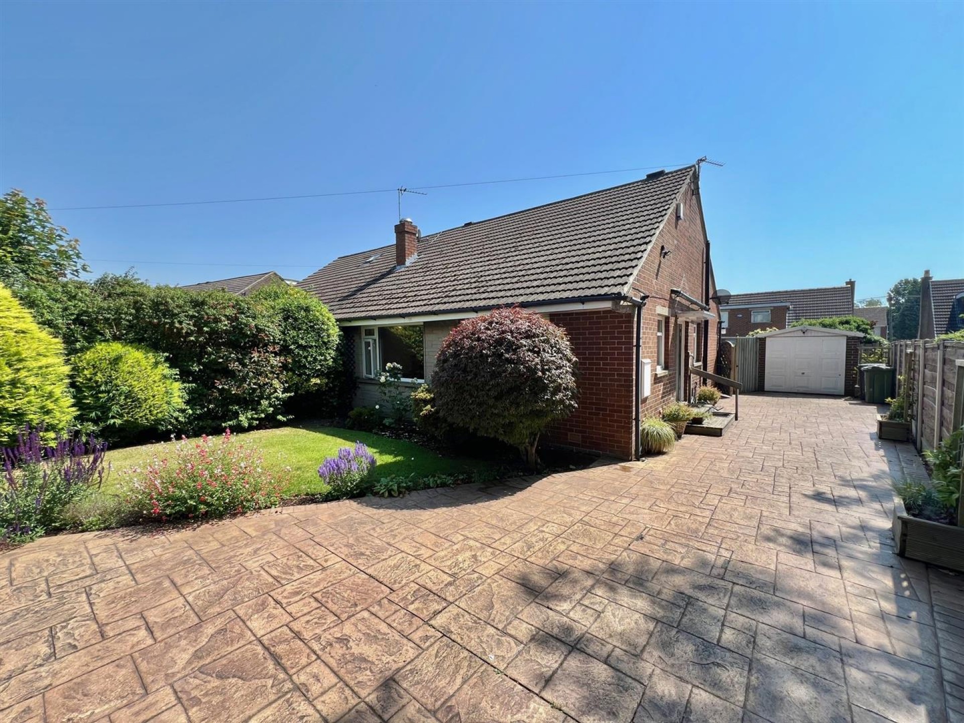 Images for Healey Wood Crescent, Brighouse
