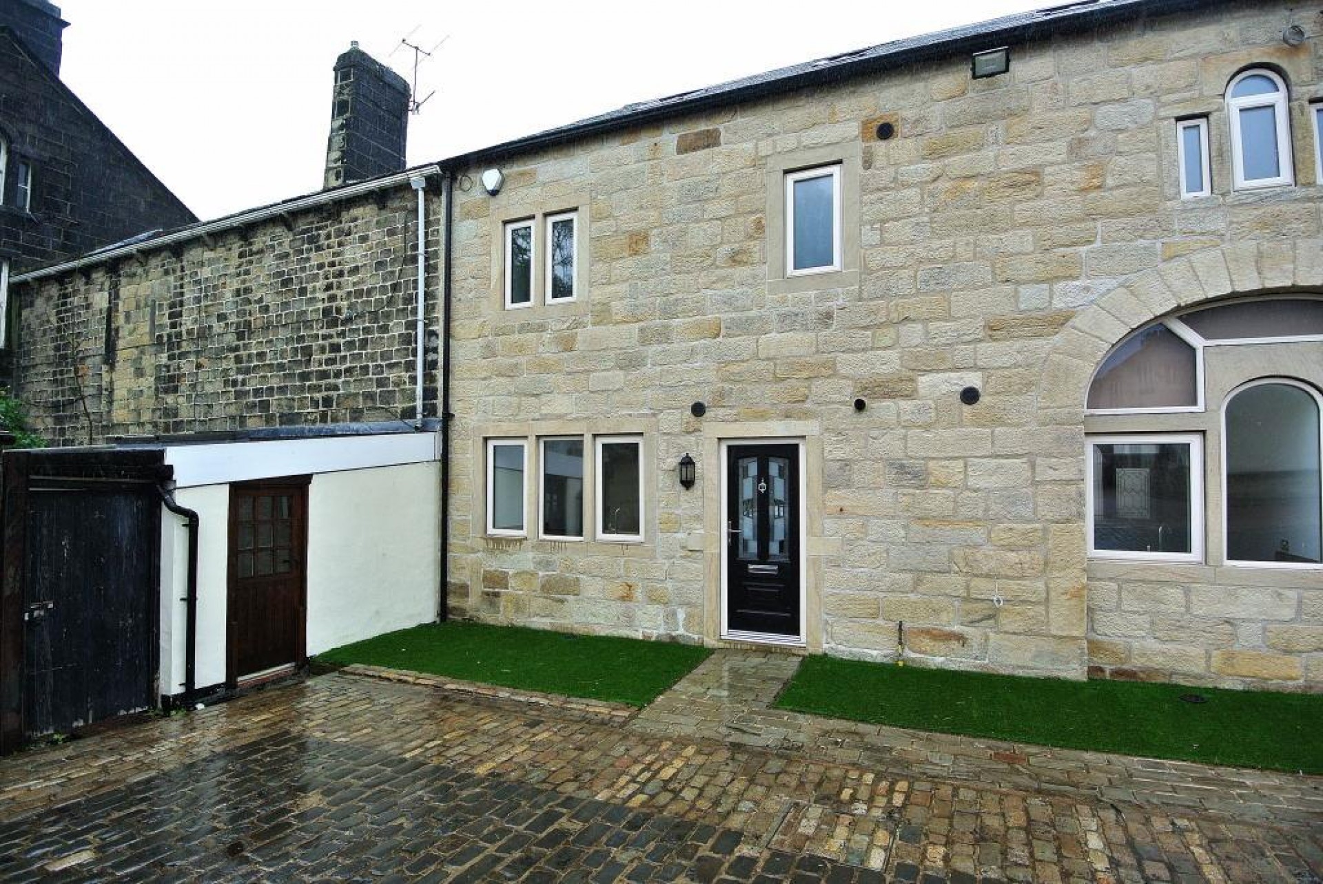 Images for Stocks Hall Barn, Nest Lane, Mytholmroyd