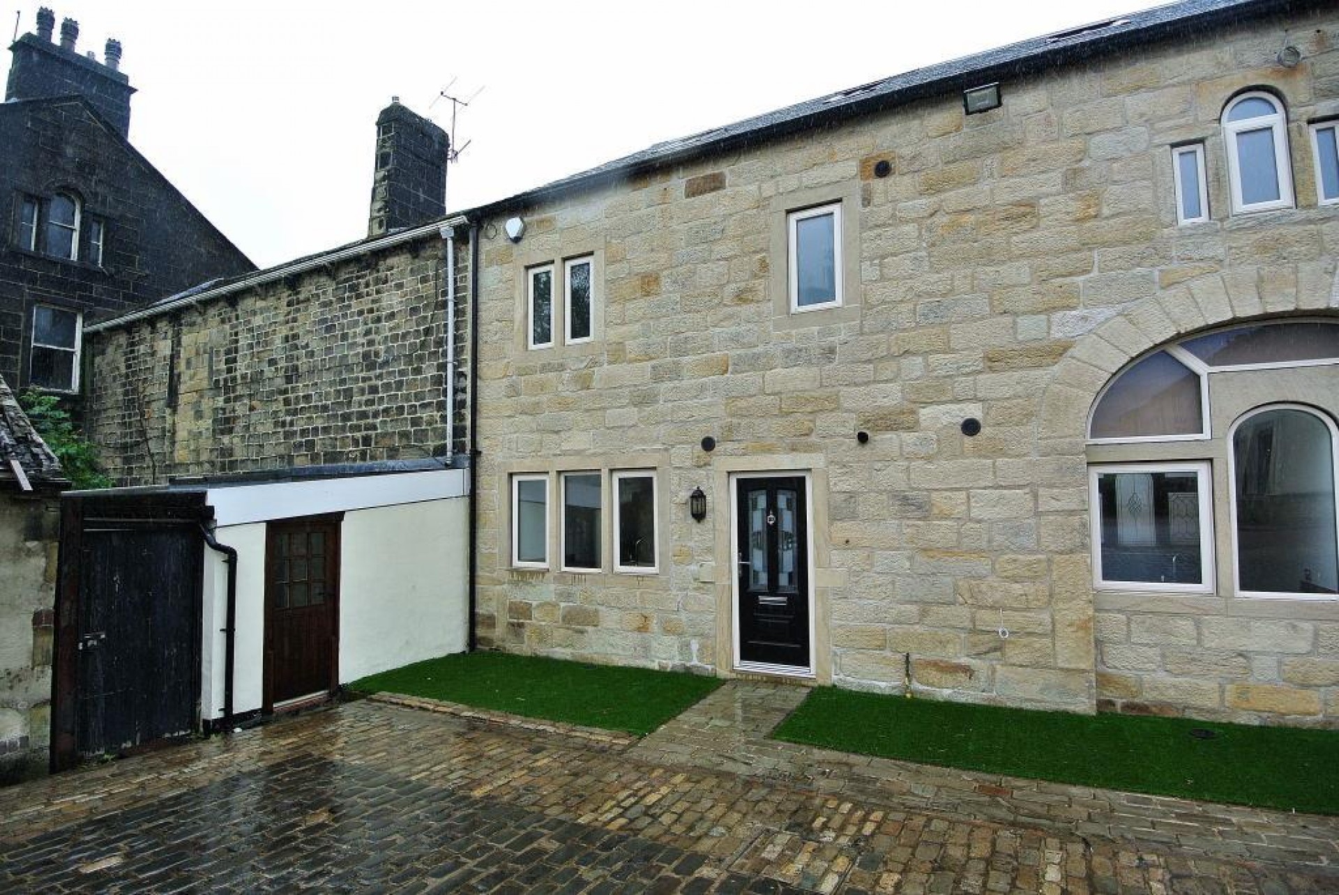 Images for Stocks Hall Barn, Nest Lane, Mytholmroyd