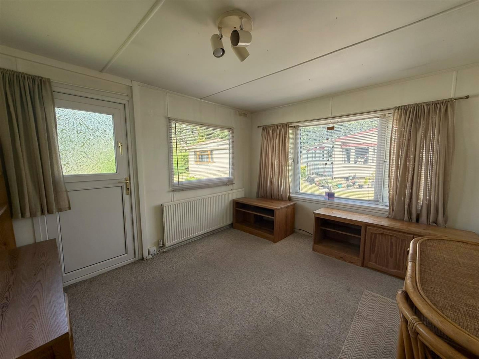 Images for Elland Hall Caravan Site, Elland