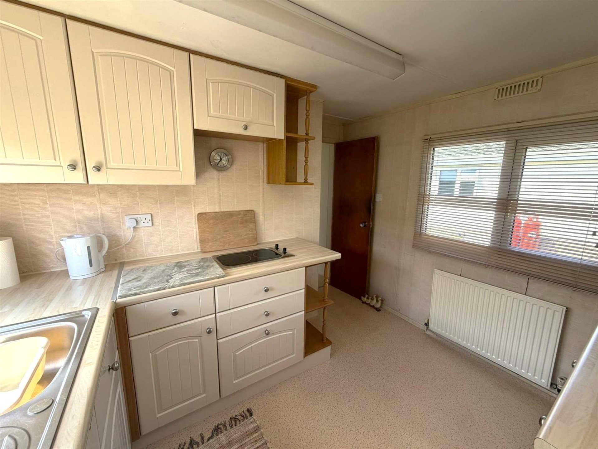 Images for Elland Hall Caravan Site, Elland