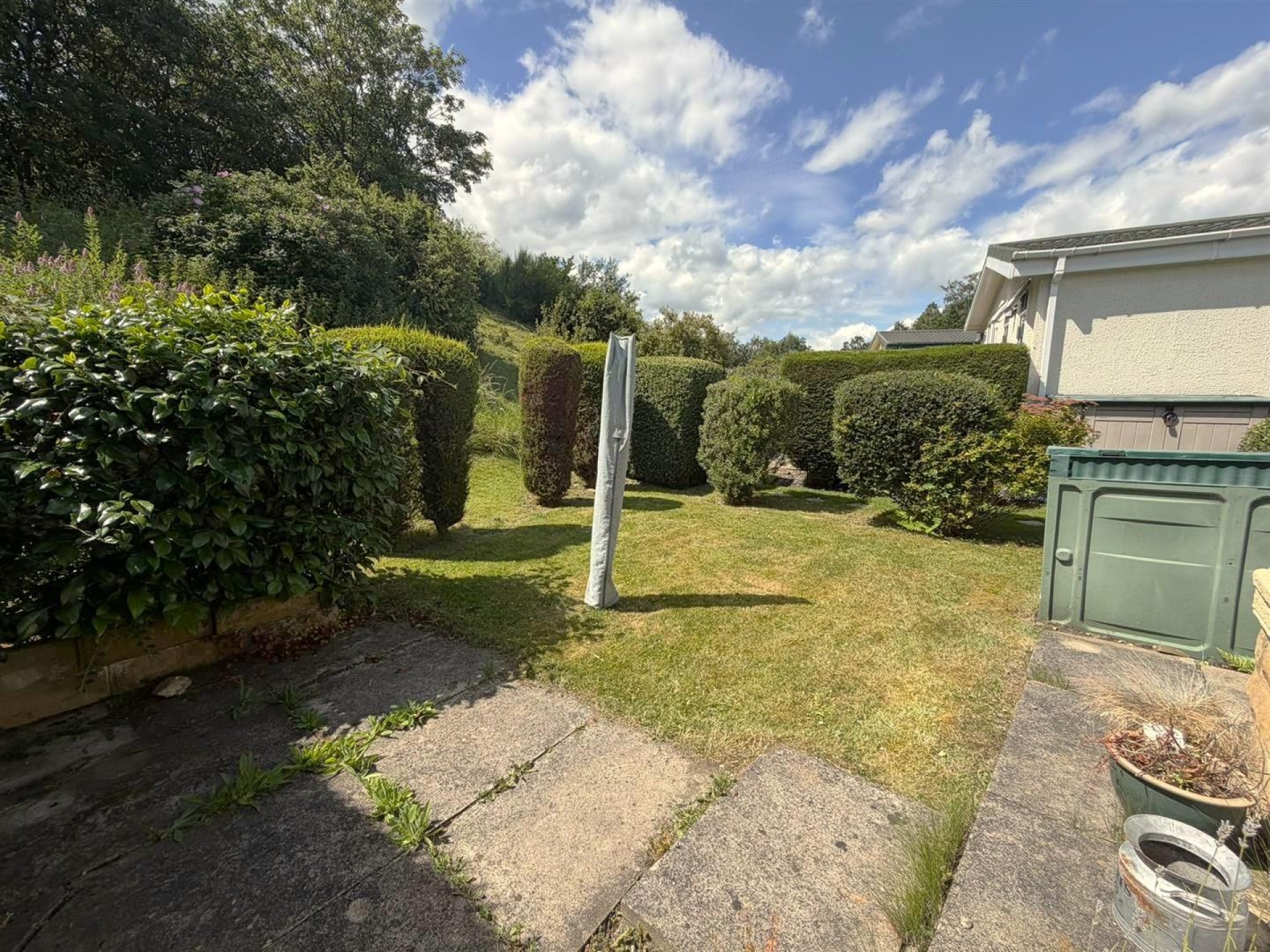 Images for Elland Hall Caravan Site, Elland