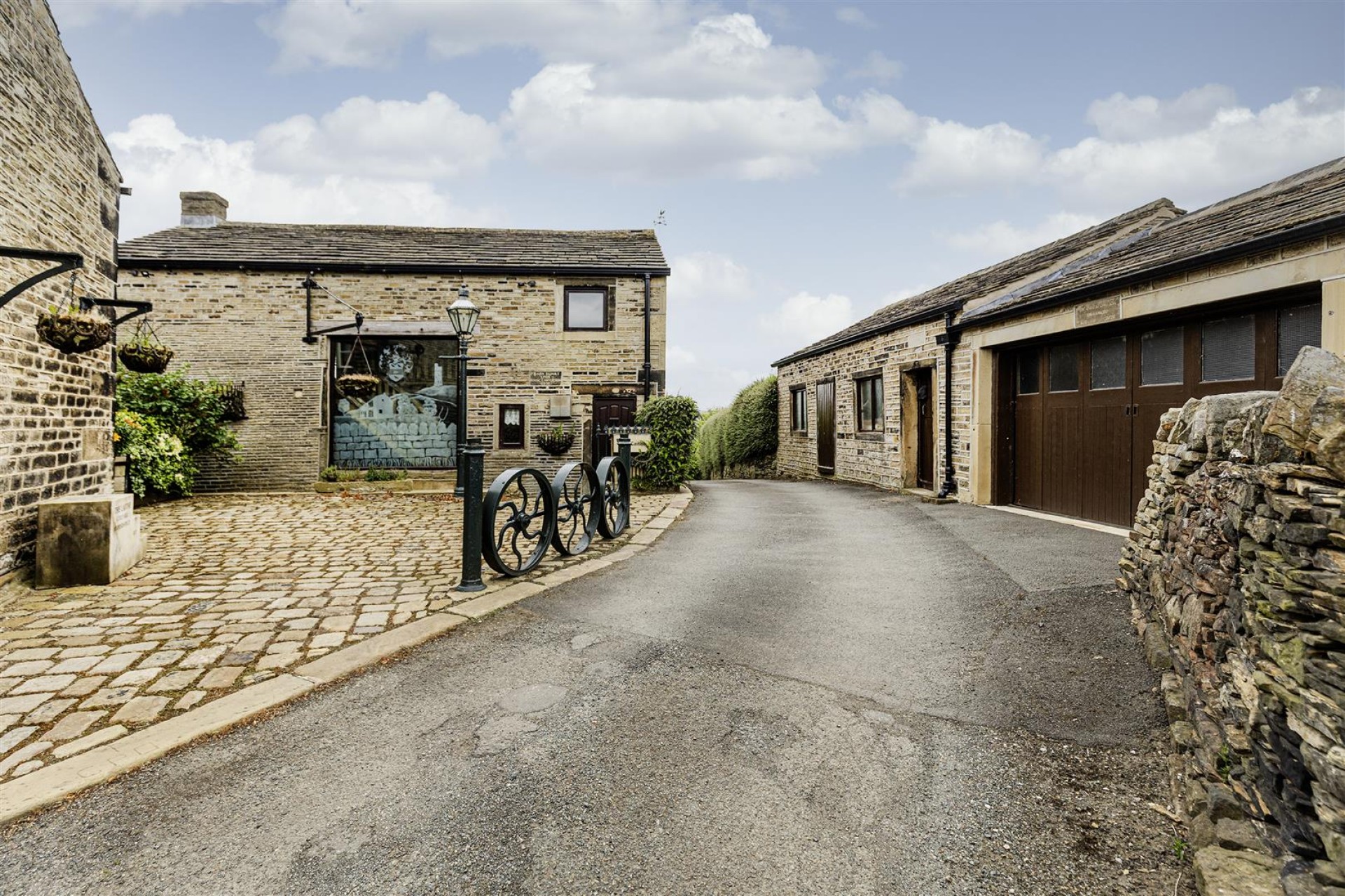 Images for Cold Hill, Berry Brow, Huddersfield