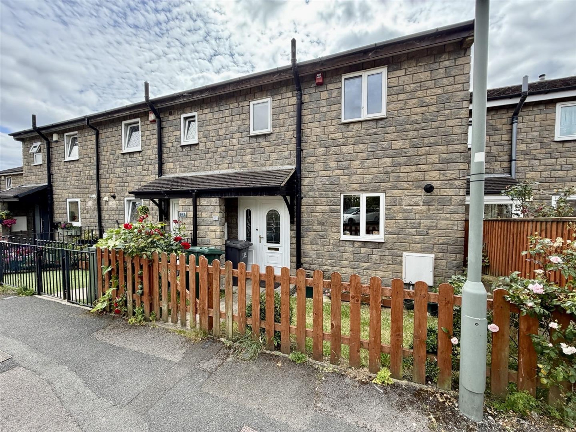 Images for John Booth Close, Roberttown, Liversedge