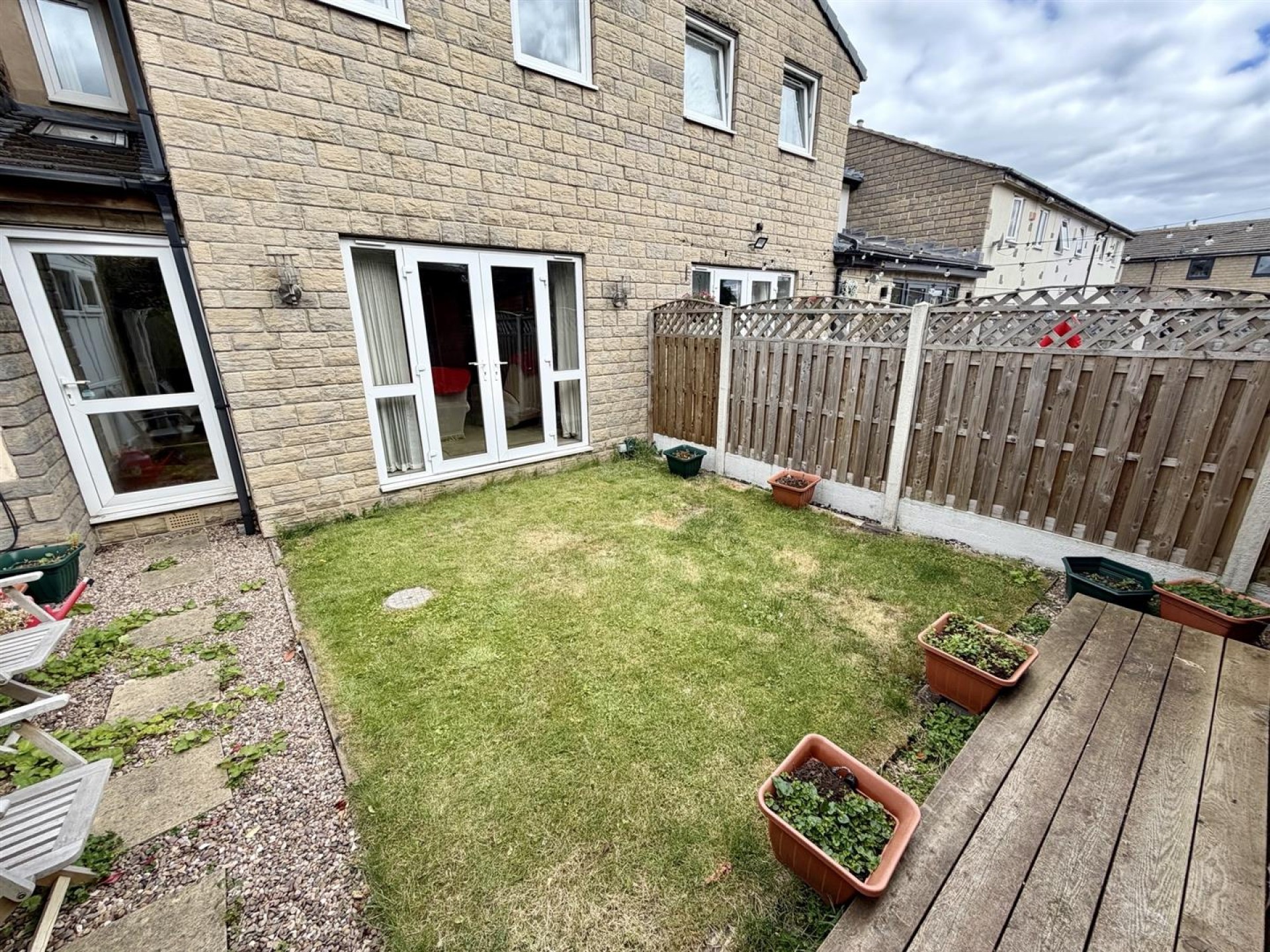 Images for John Booth Close, Roberttown, Liversedge
