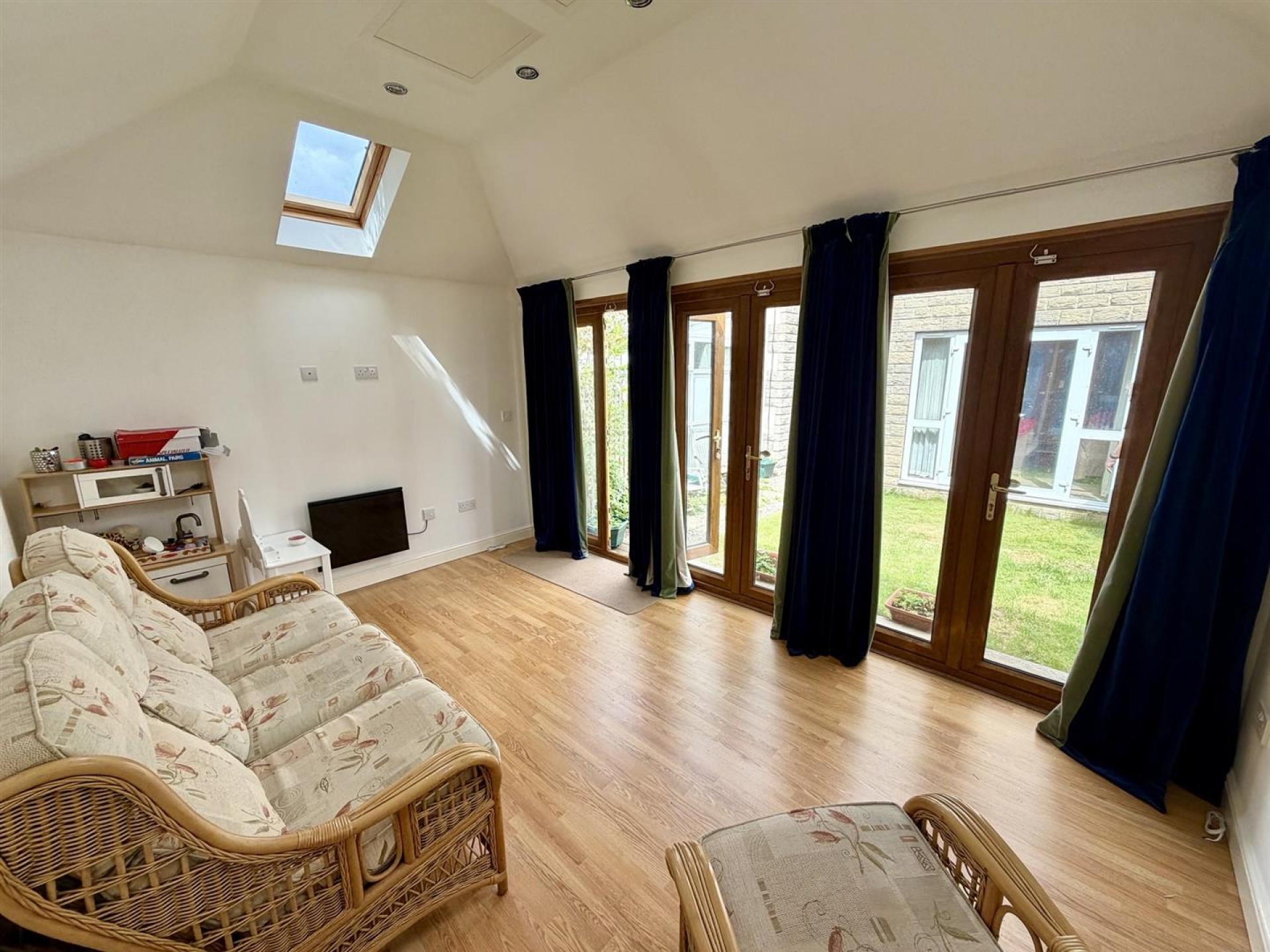 Images for John Booth Close, Roberttown, Liversedge
