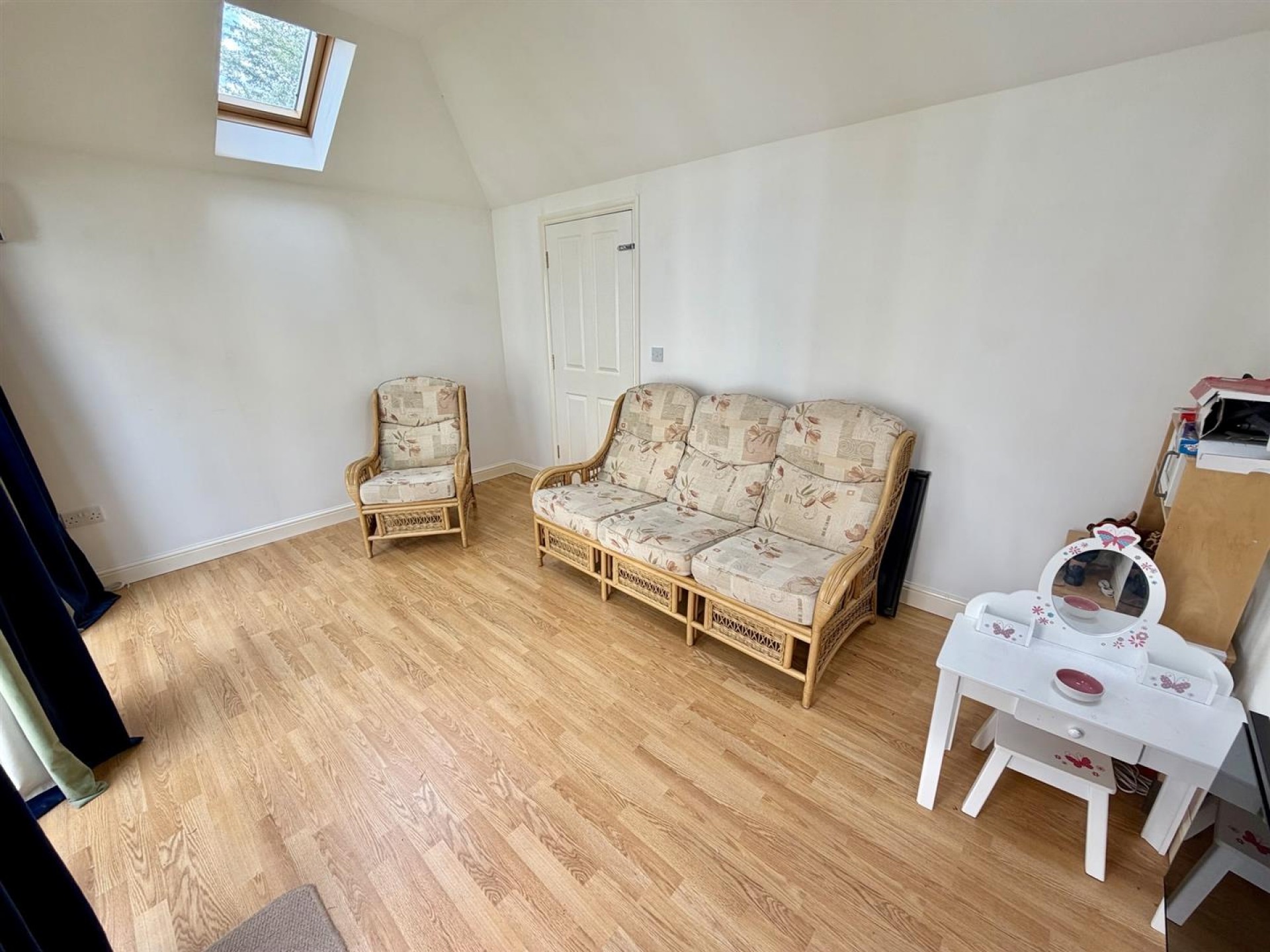 Images for John Booth Close, Roberttown, Liversedge