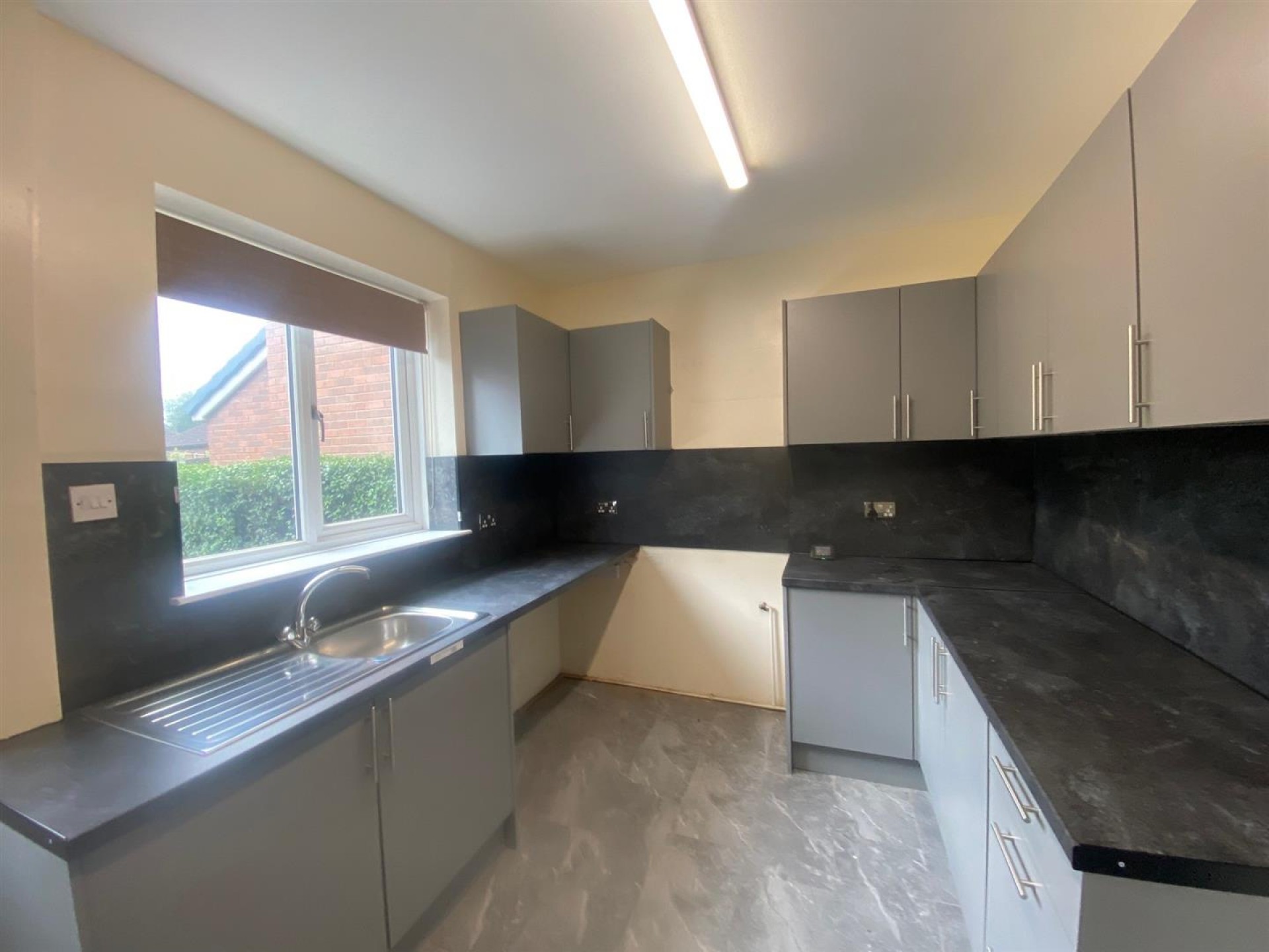 Images for Moor End Lane, Dewsbury