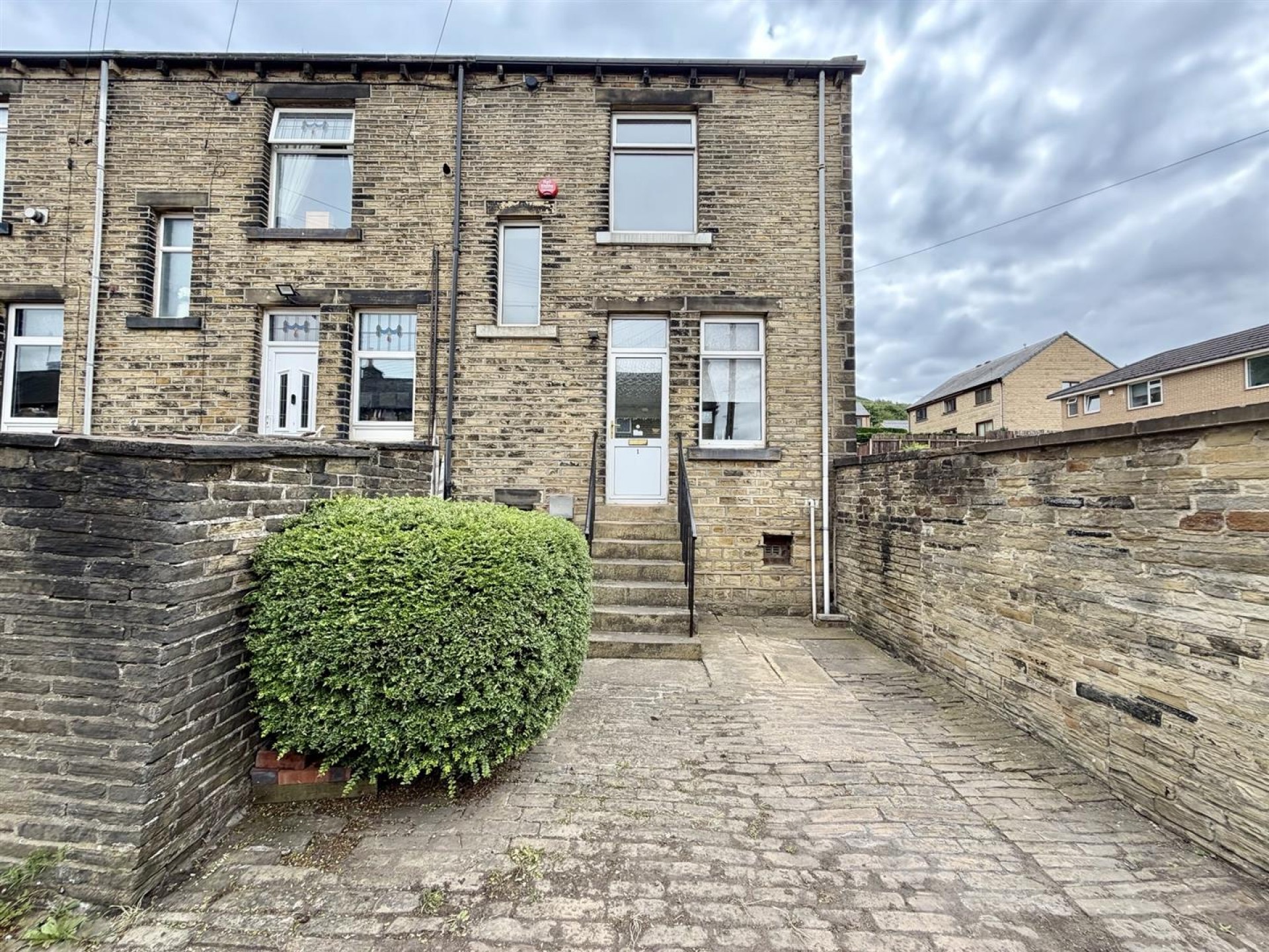 Images for Lime Tree Avenue, Elland