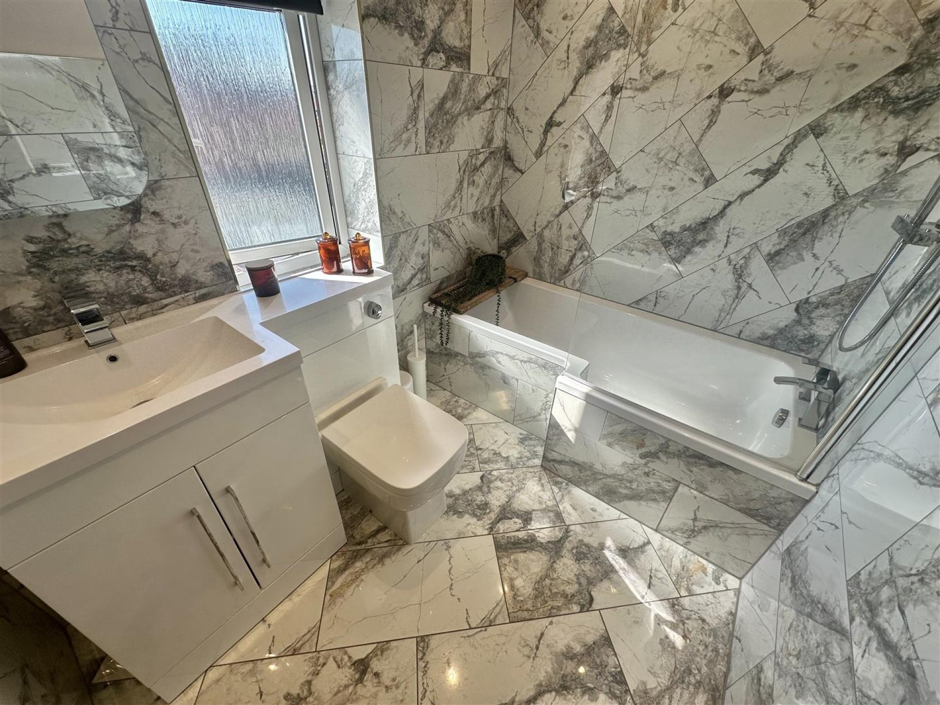 Images for Northway, London Park, Mirfield
