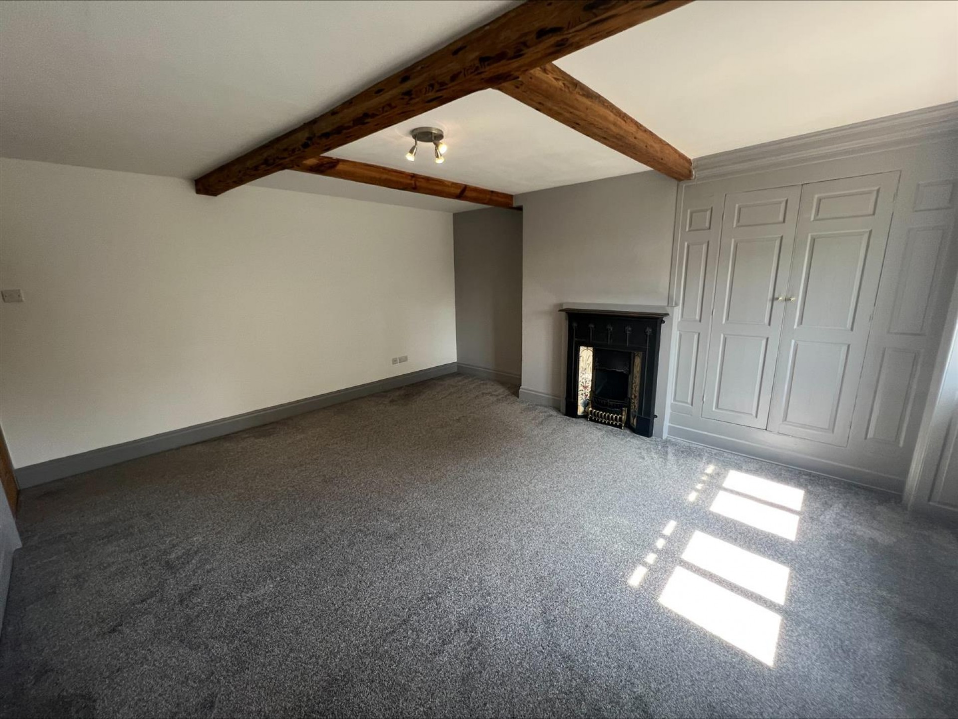 Images for Far End Lane, Honley, Holmfirth