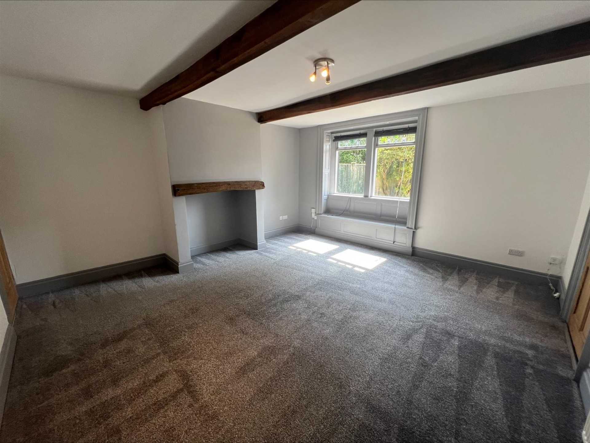Images for Far End Lane, Honley, Holmfirth