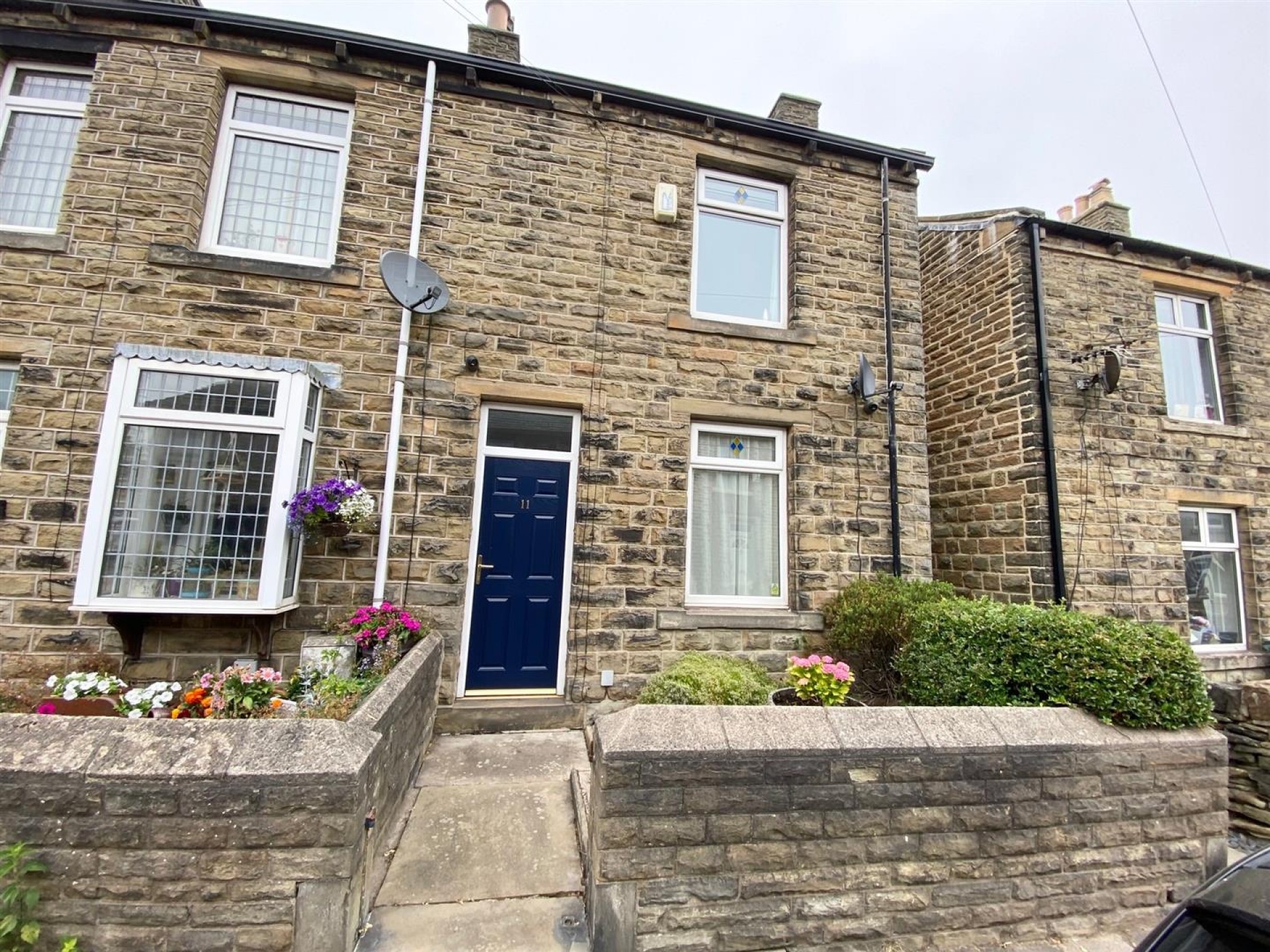 Images for Upper Lane, Emley, Huddersfield
