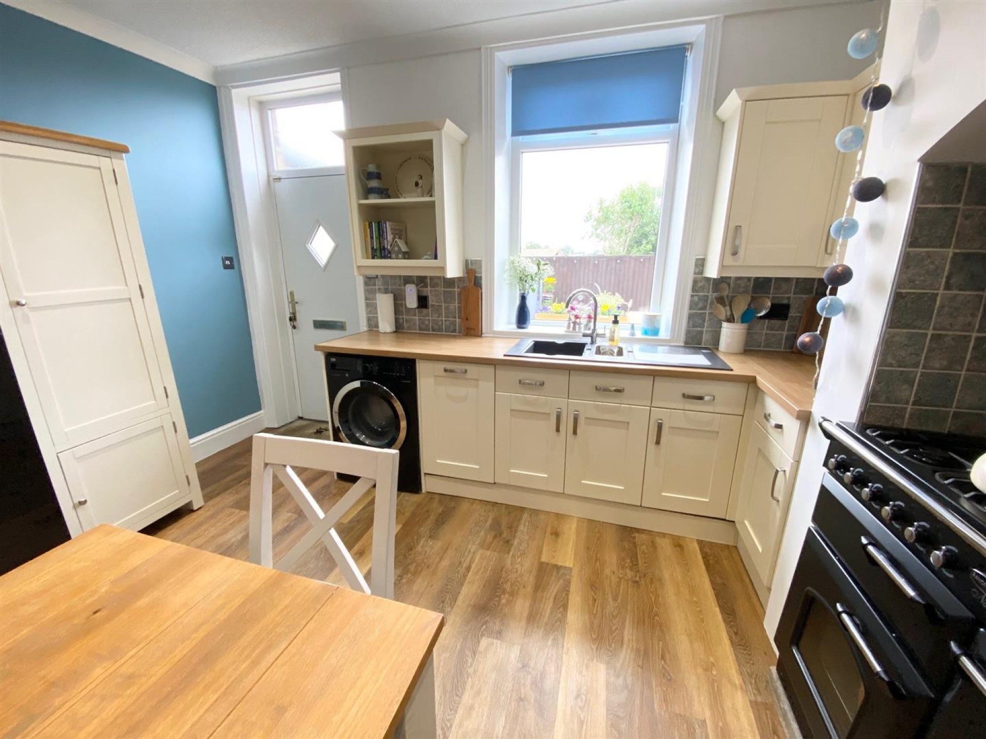 Images for Upper Lane, Emley, Huddersfield