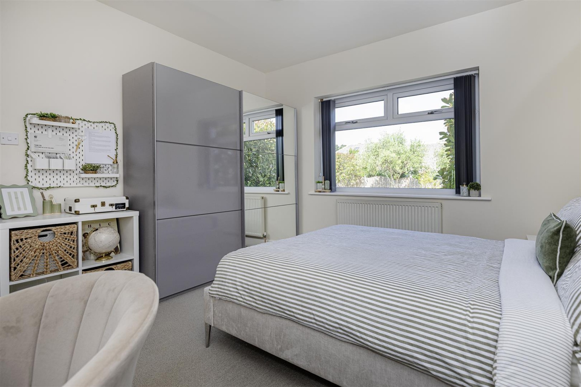Images for Woodhouse Lane, Brighouse