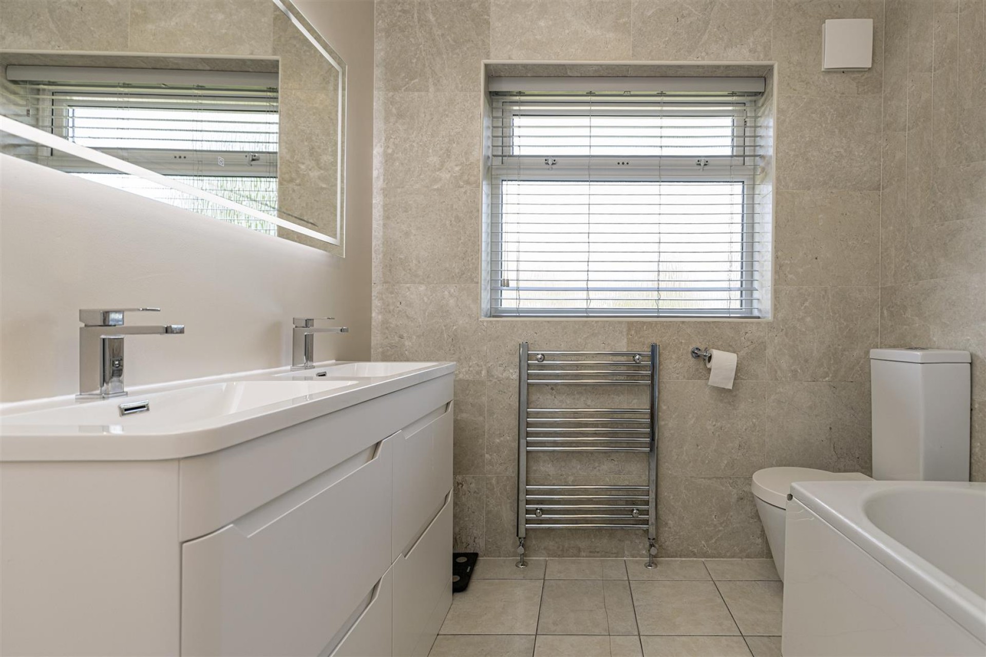 Images for Woodhouse Lane, Brighouse