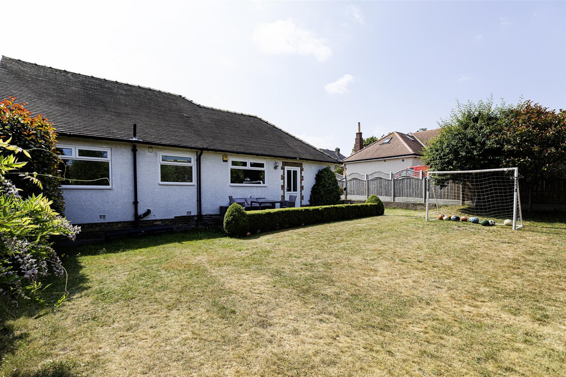 Images for Woodhouse Lane, Brighouse