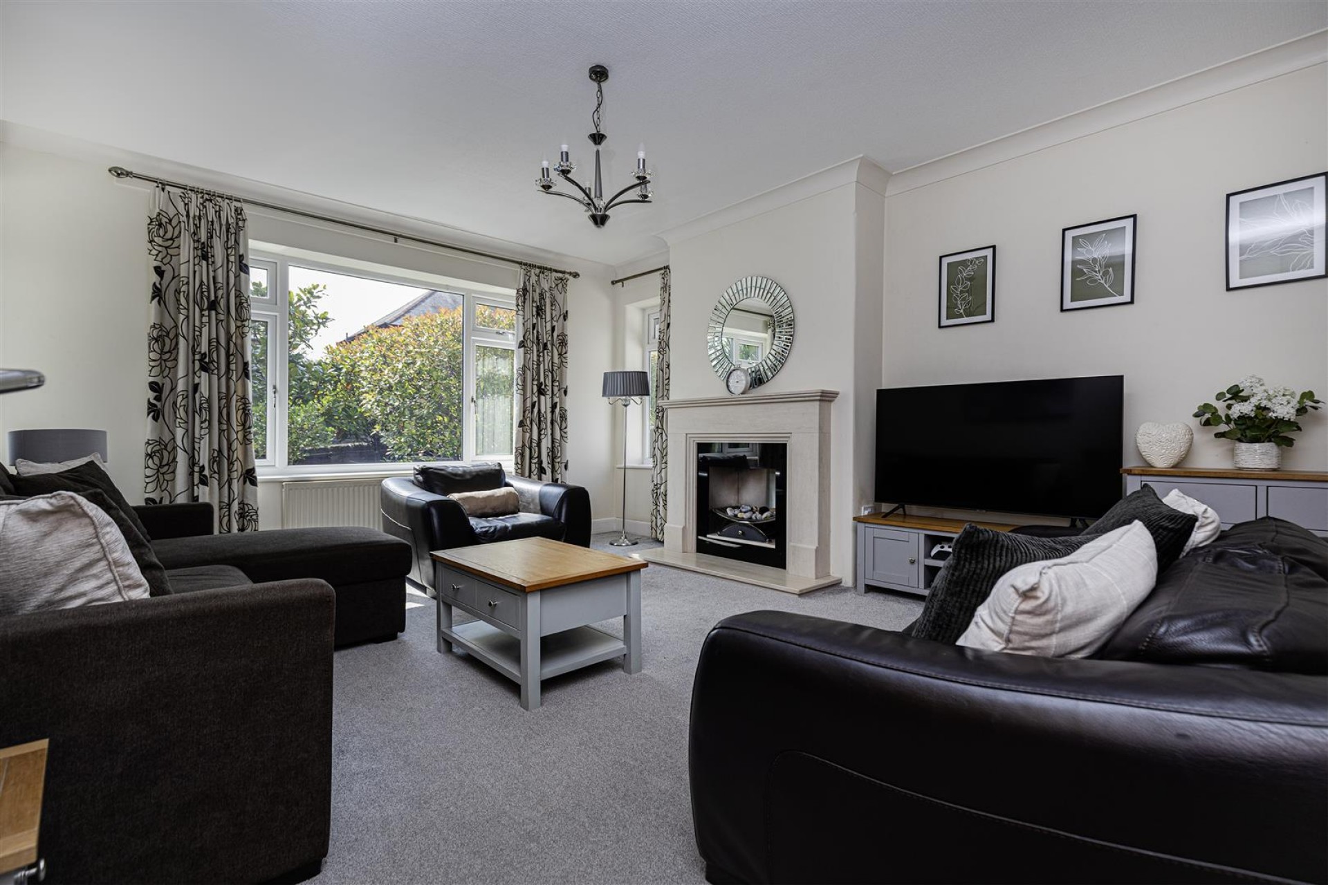 Images for Woodhouse Lane, Brighouse