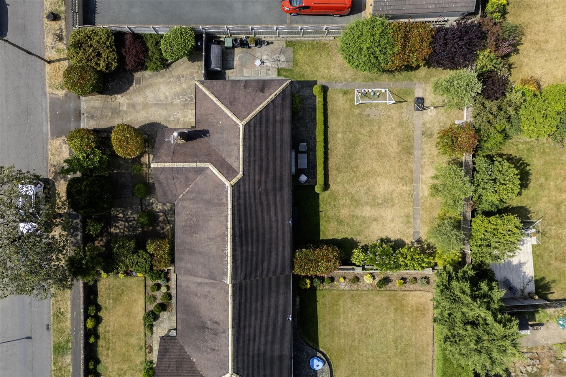 Images for Woodhouse Lane, Brighouse