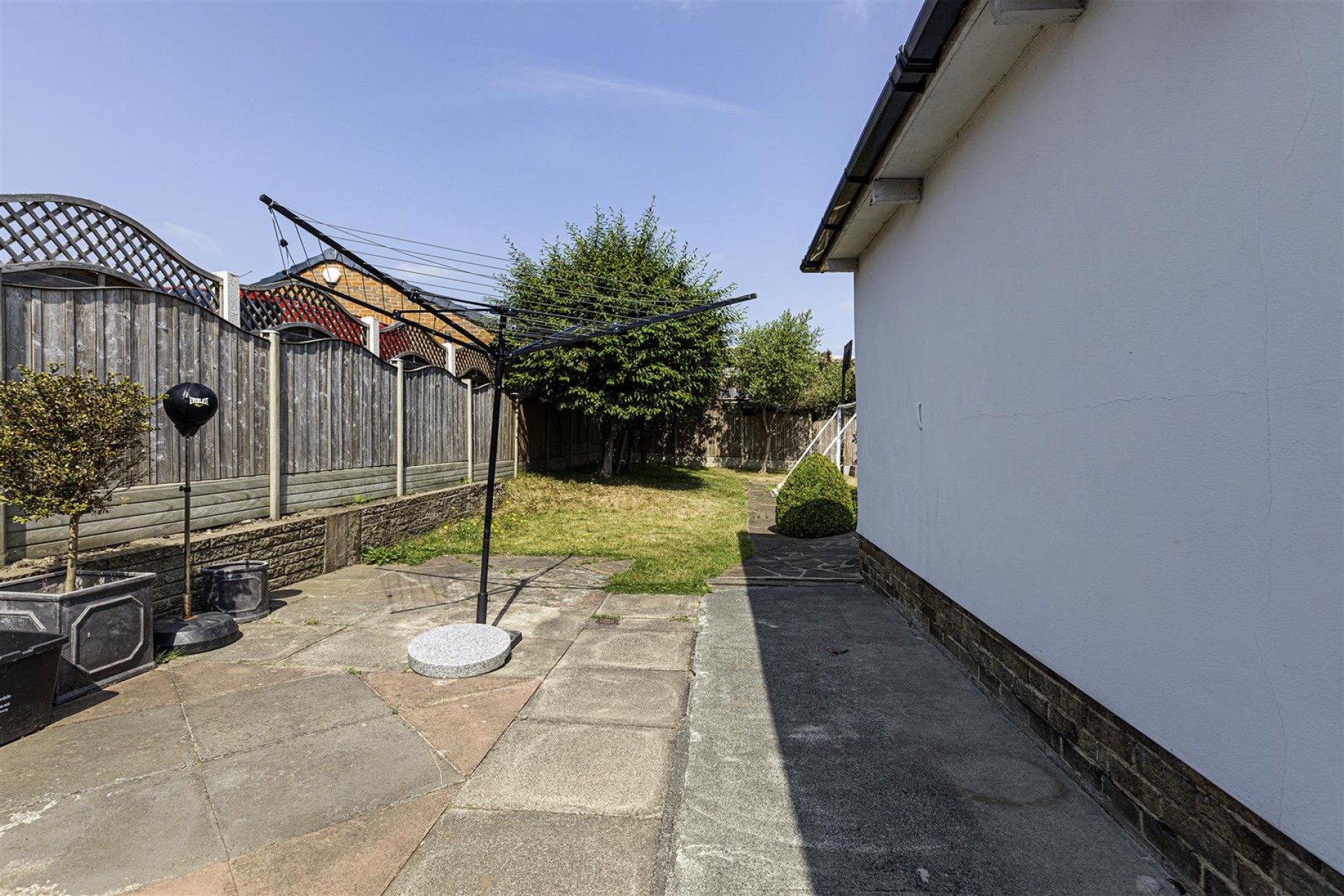 Images for Woodhouse Lane, Brighouse