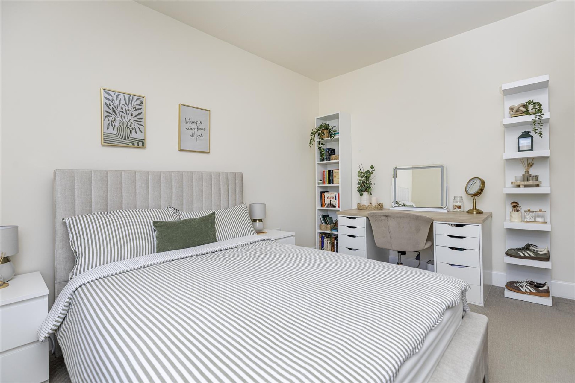 Images for Woodhouse Lane, Brighouse