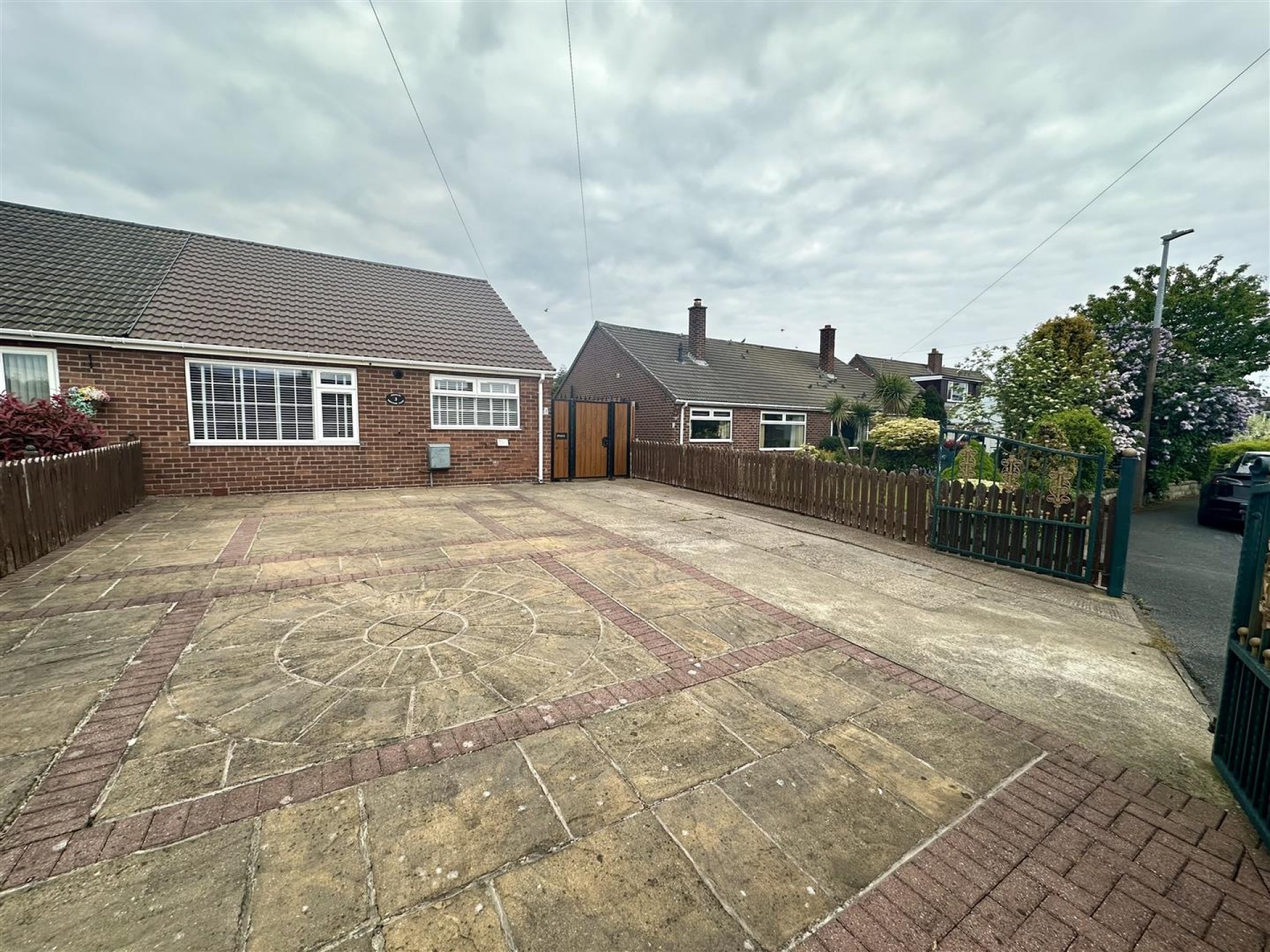 Images for Fountain Close, Liversedge