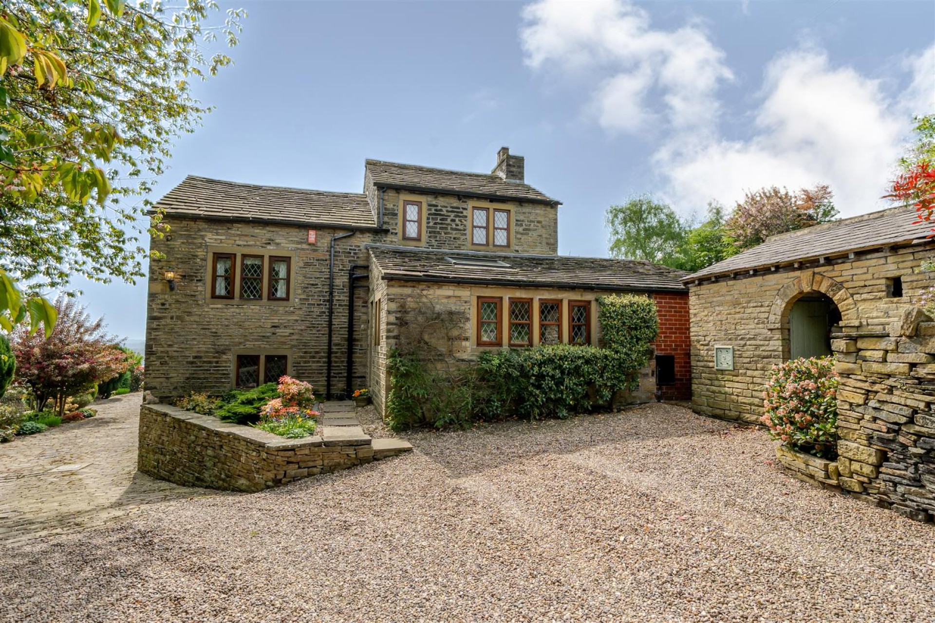 Images for Netheroyd Hill Road, Fixby, Huddersfield