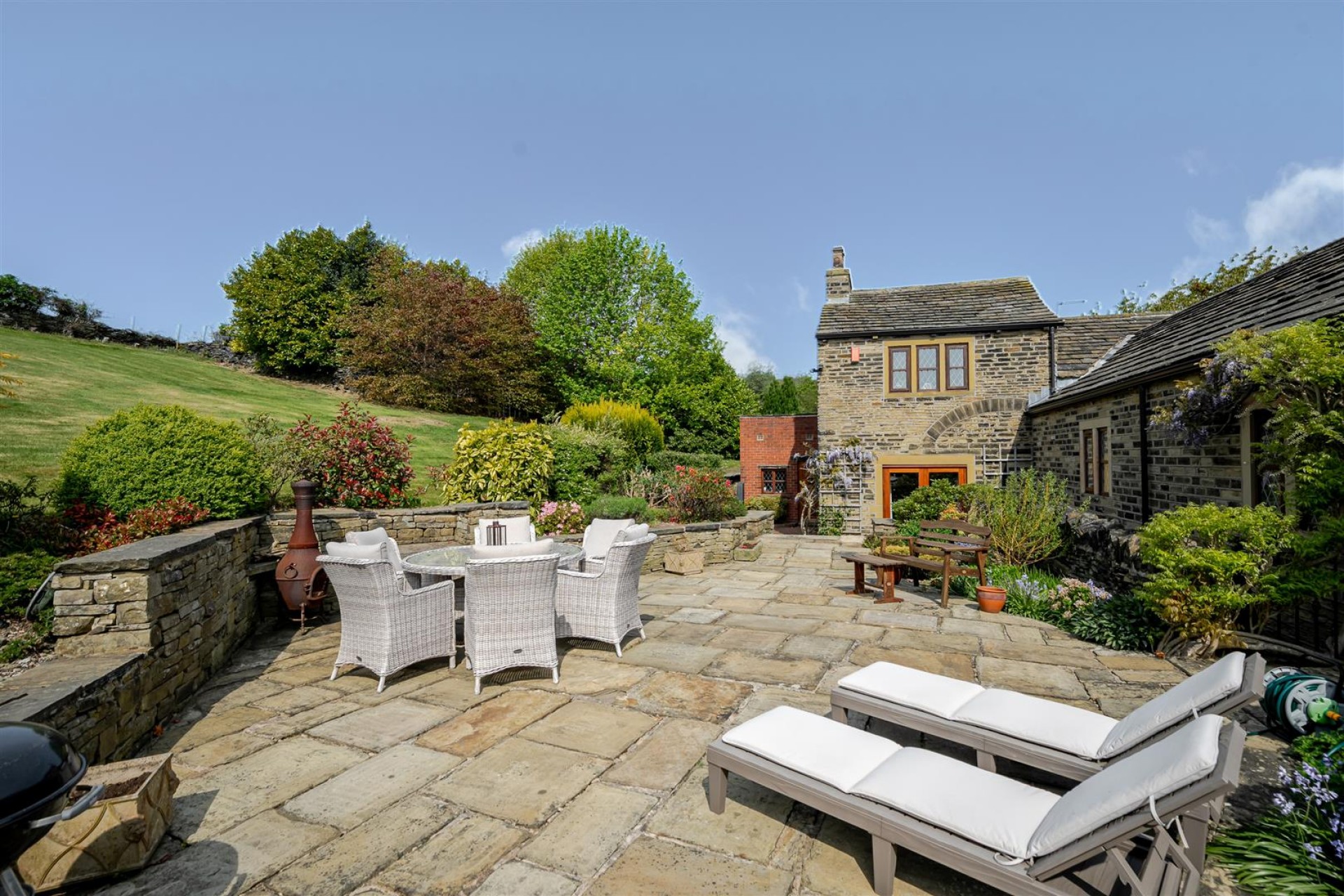 Images for Netheroyd Hill Road, Fixby, Huddersfield