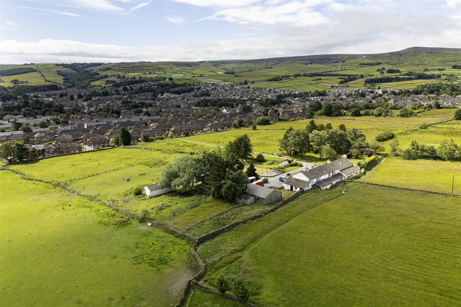 Images for Highfield Crescent, Meltham, Holmfirth