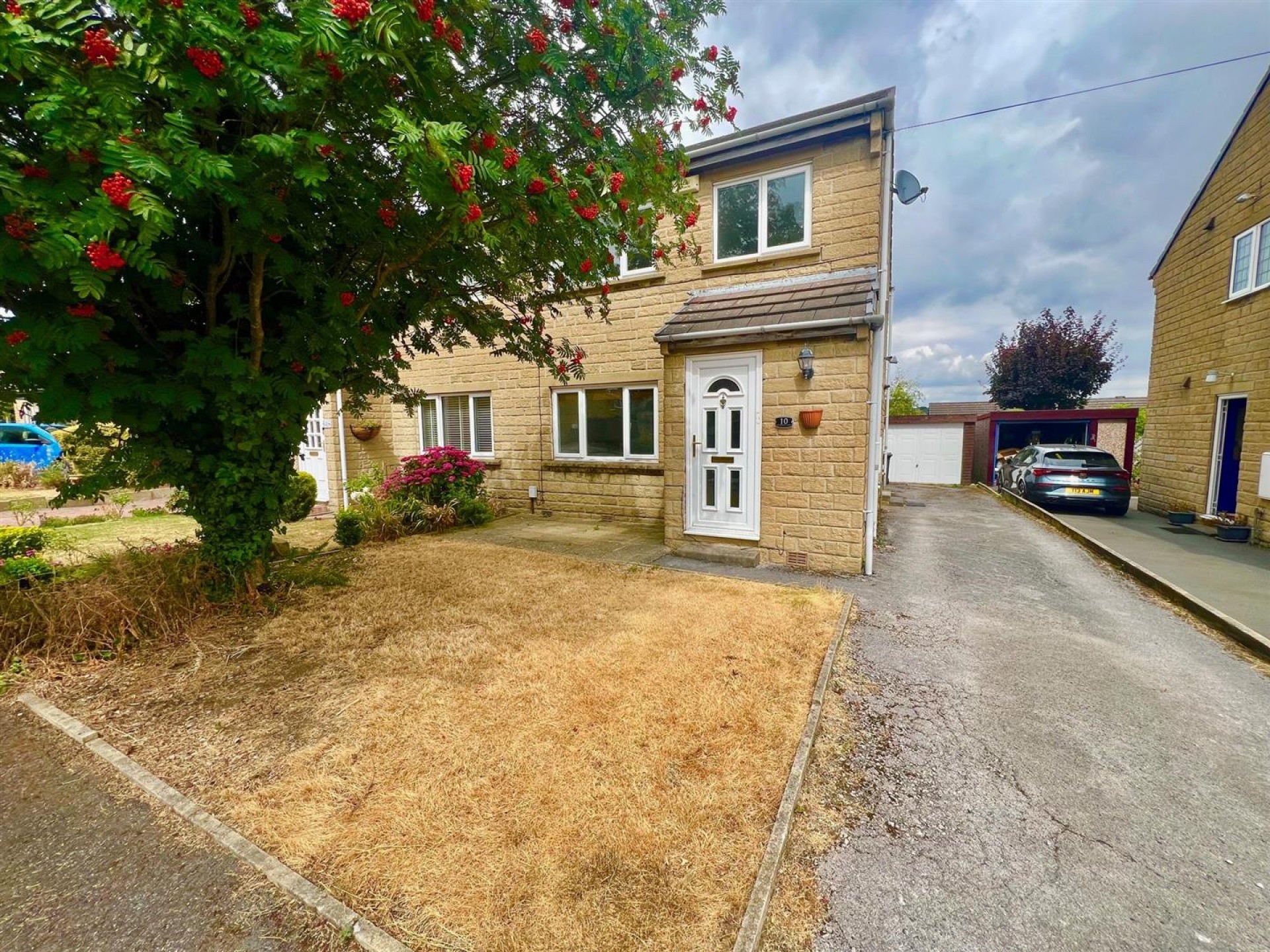 Images for Cotswold Mews, Kirkburton, Huddersfield